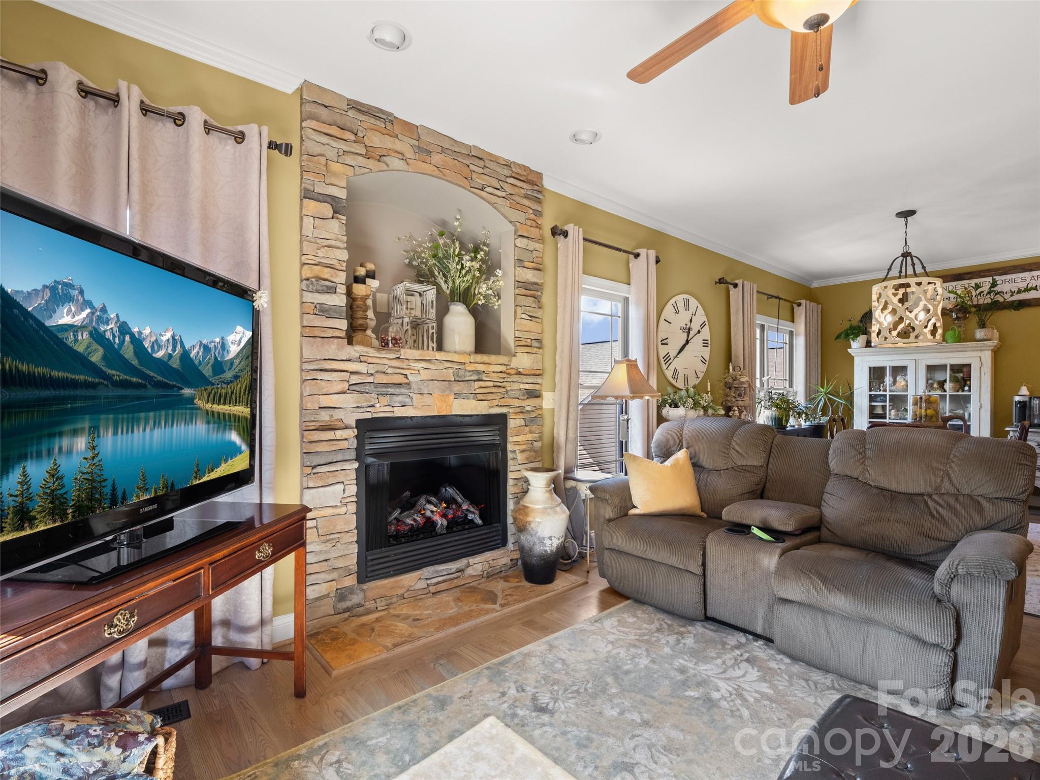 21 Jeff Drive — Asheville