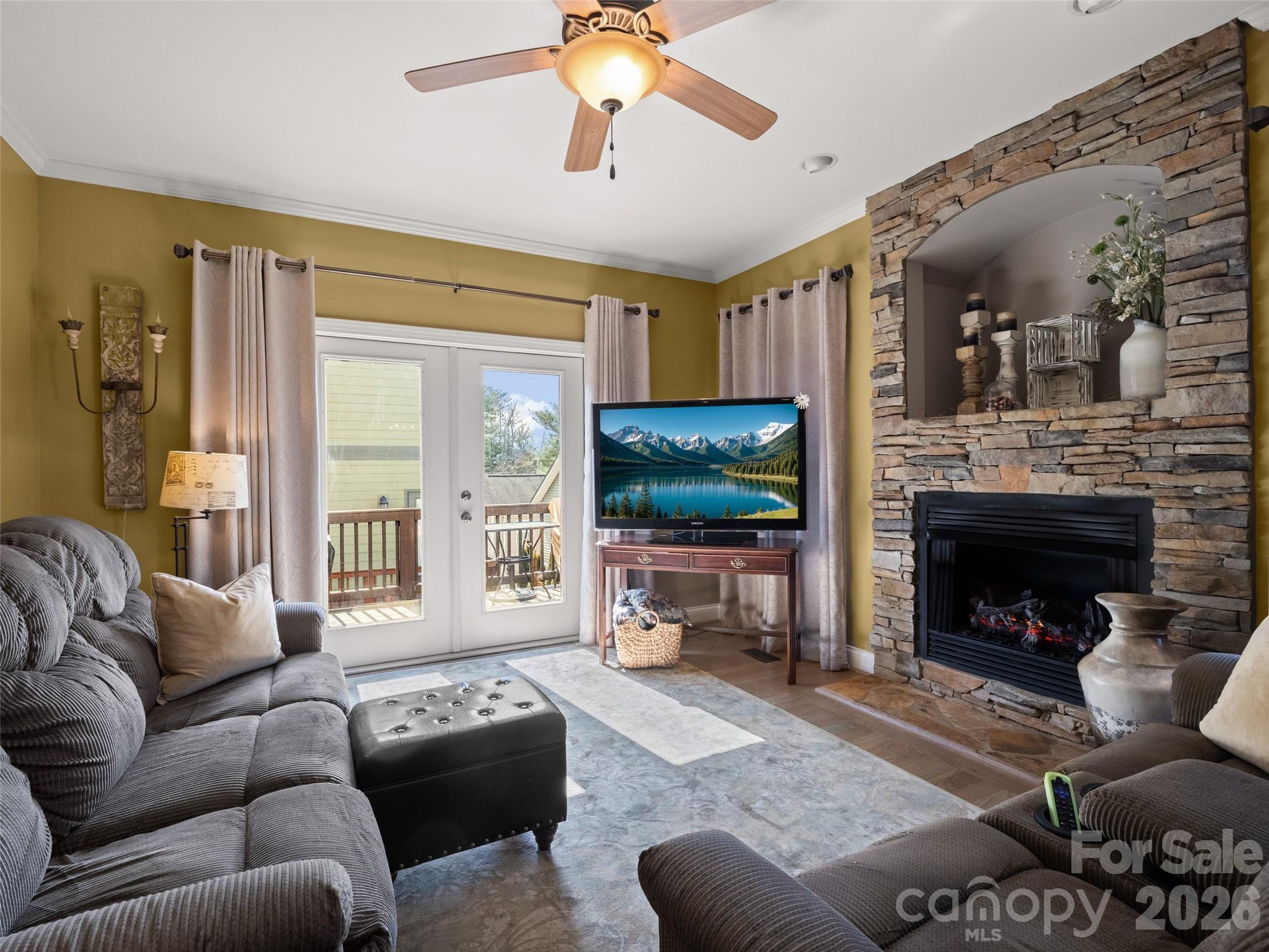 21 Jeff Drive — Asheville