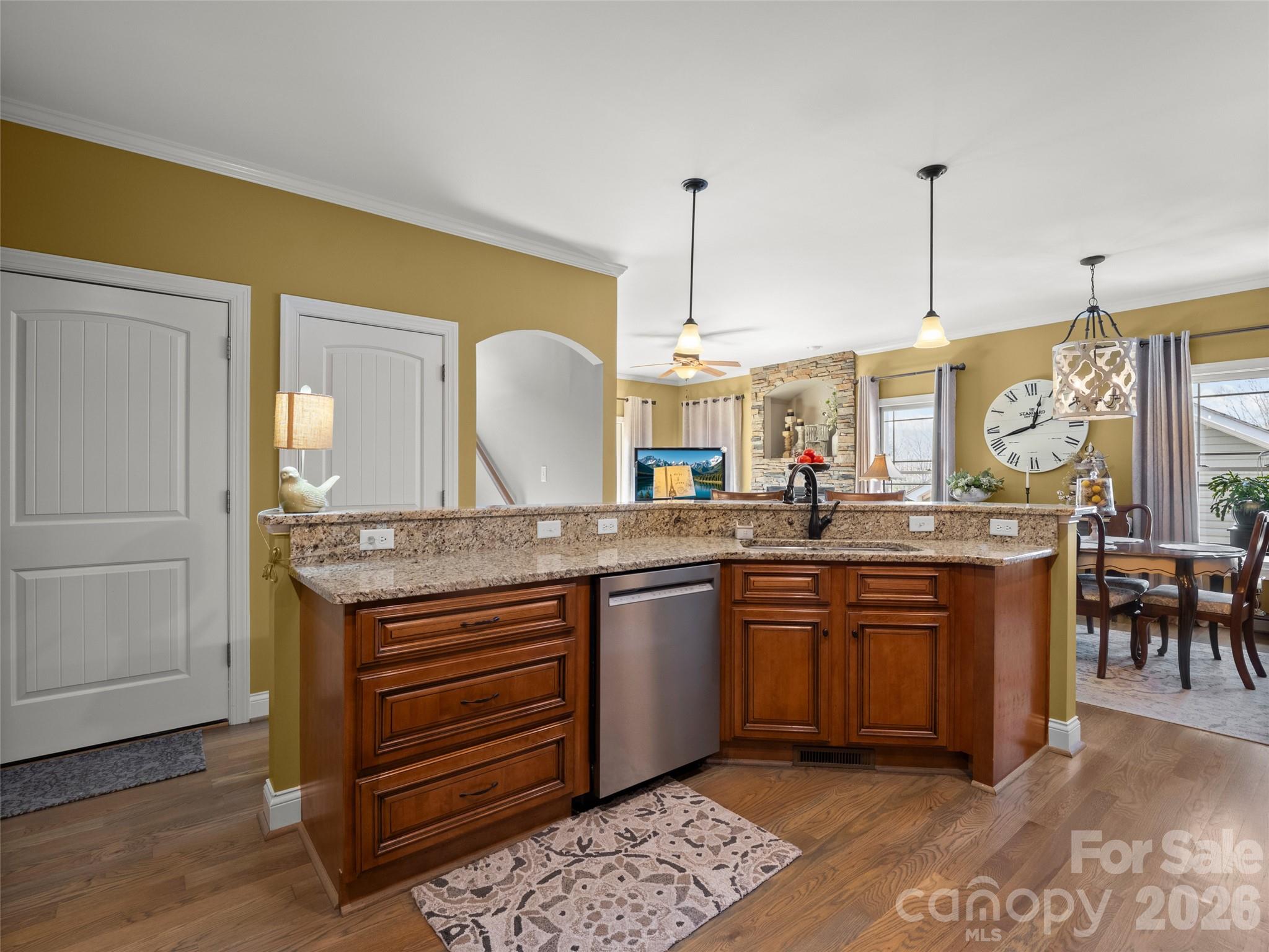21 Jeff Drive — Asheville