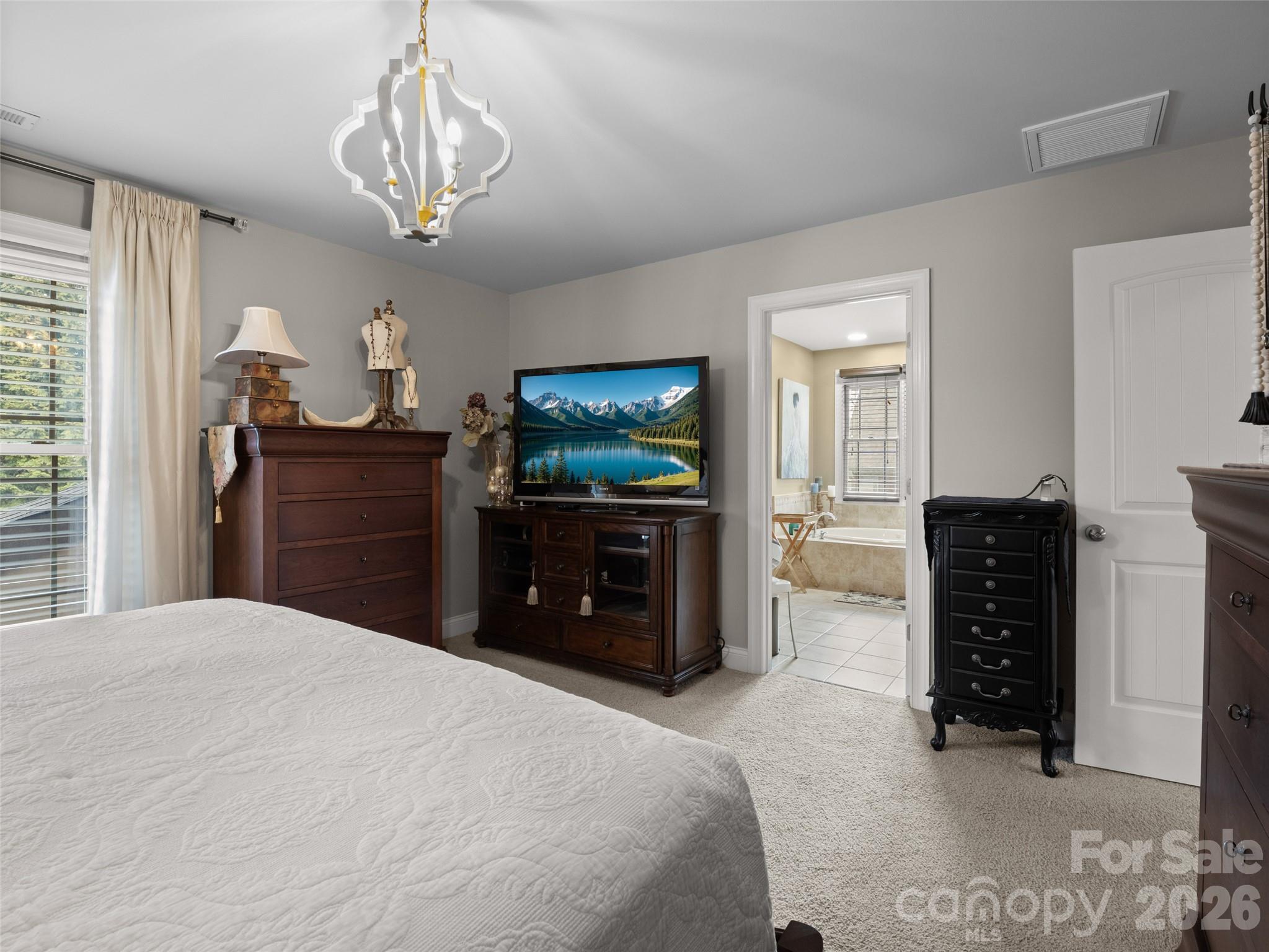 21 Jeff Drive — Asheville