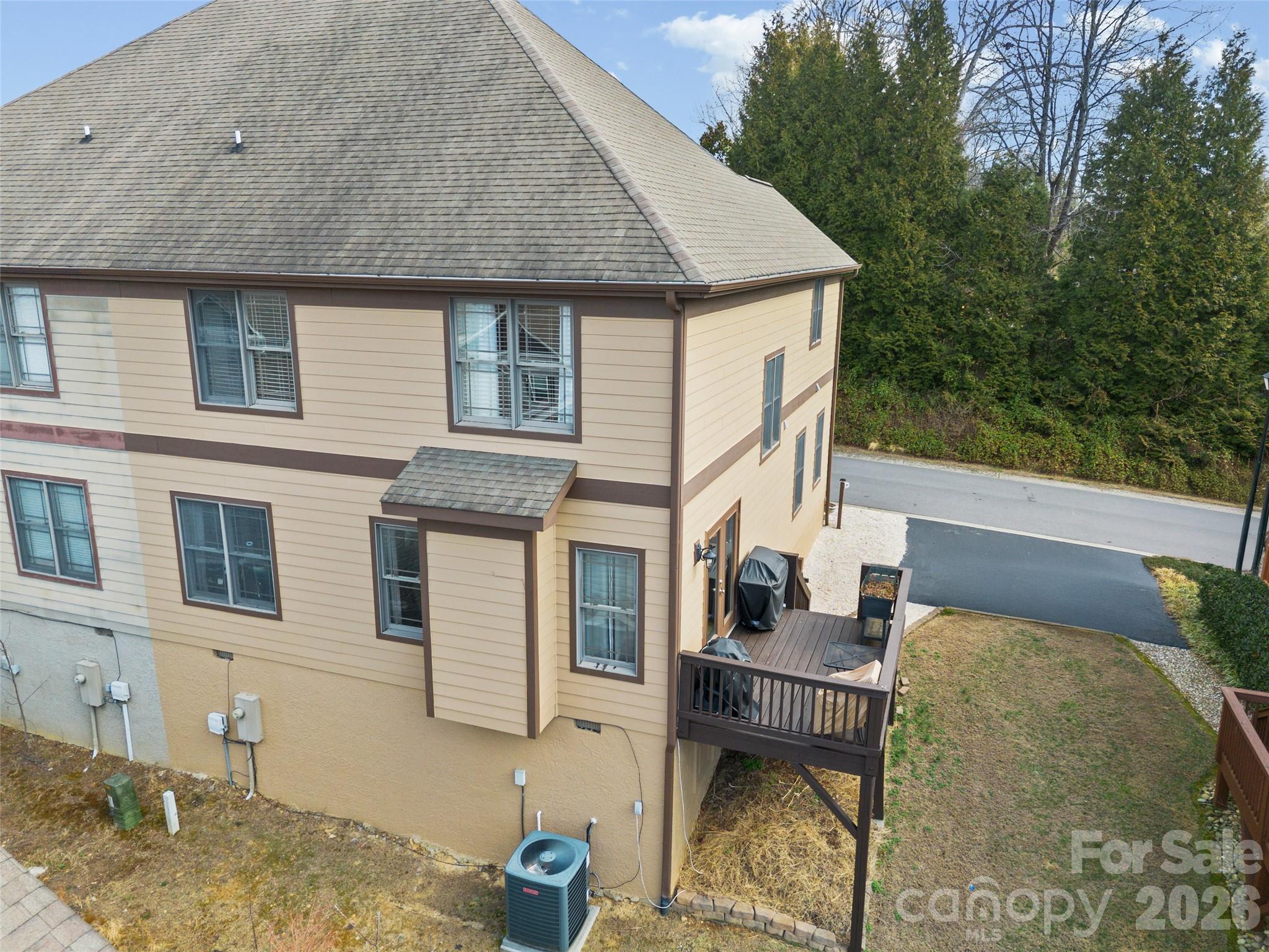 21 Jeff Drive — Asheville