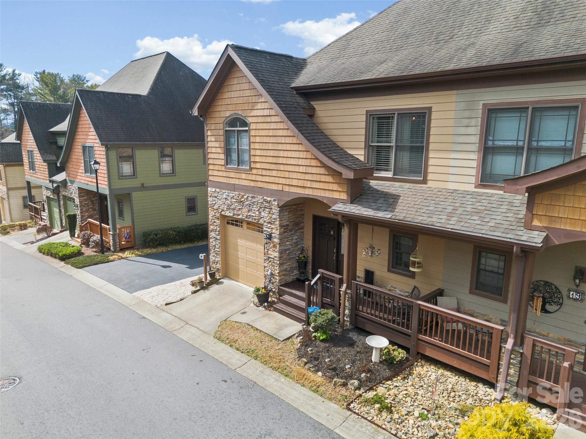 21 Jeff Drive — Asheville