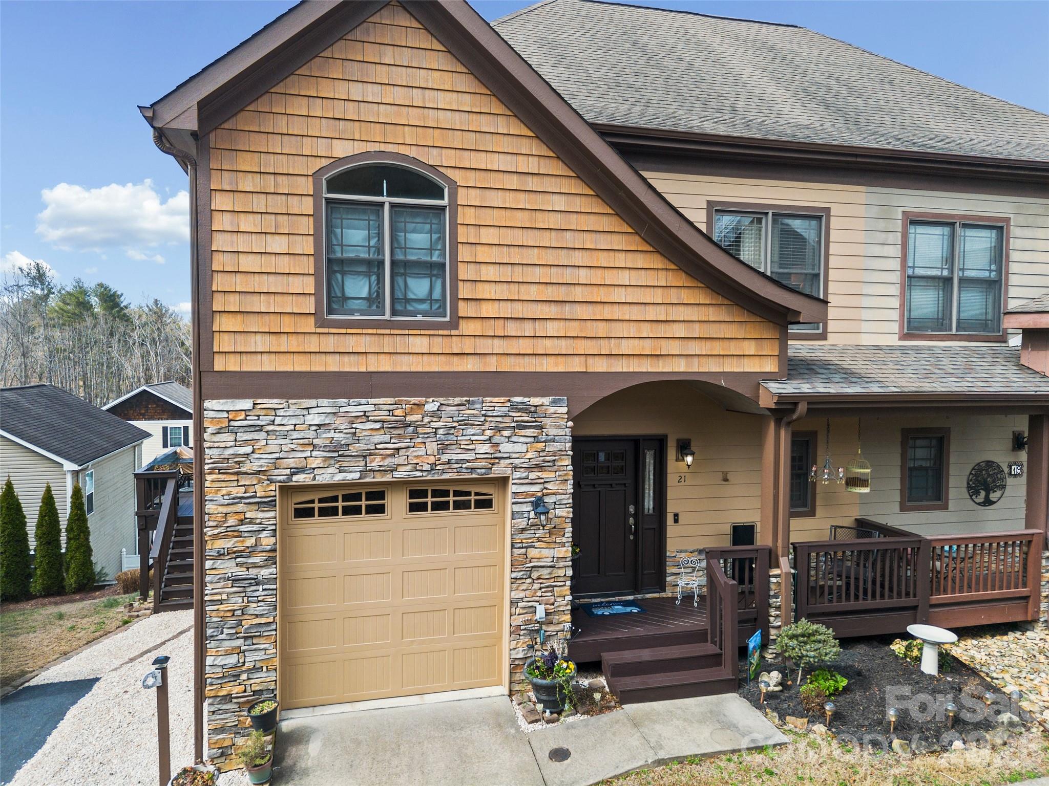 21 Jeff Drive — Asheville