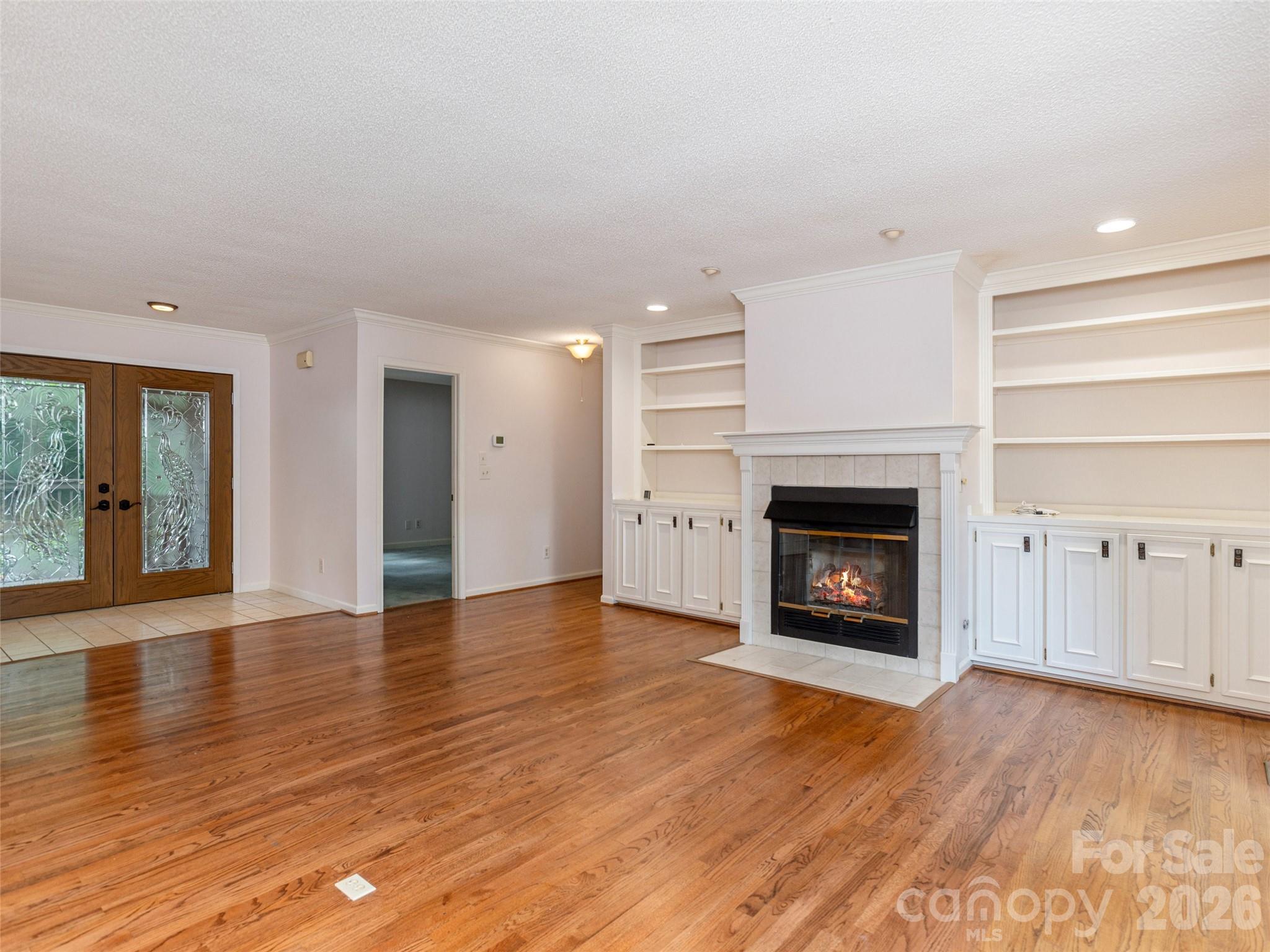 204 Greenleaf Drive — Flat Rock
