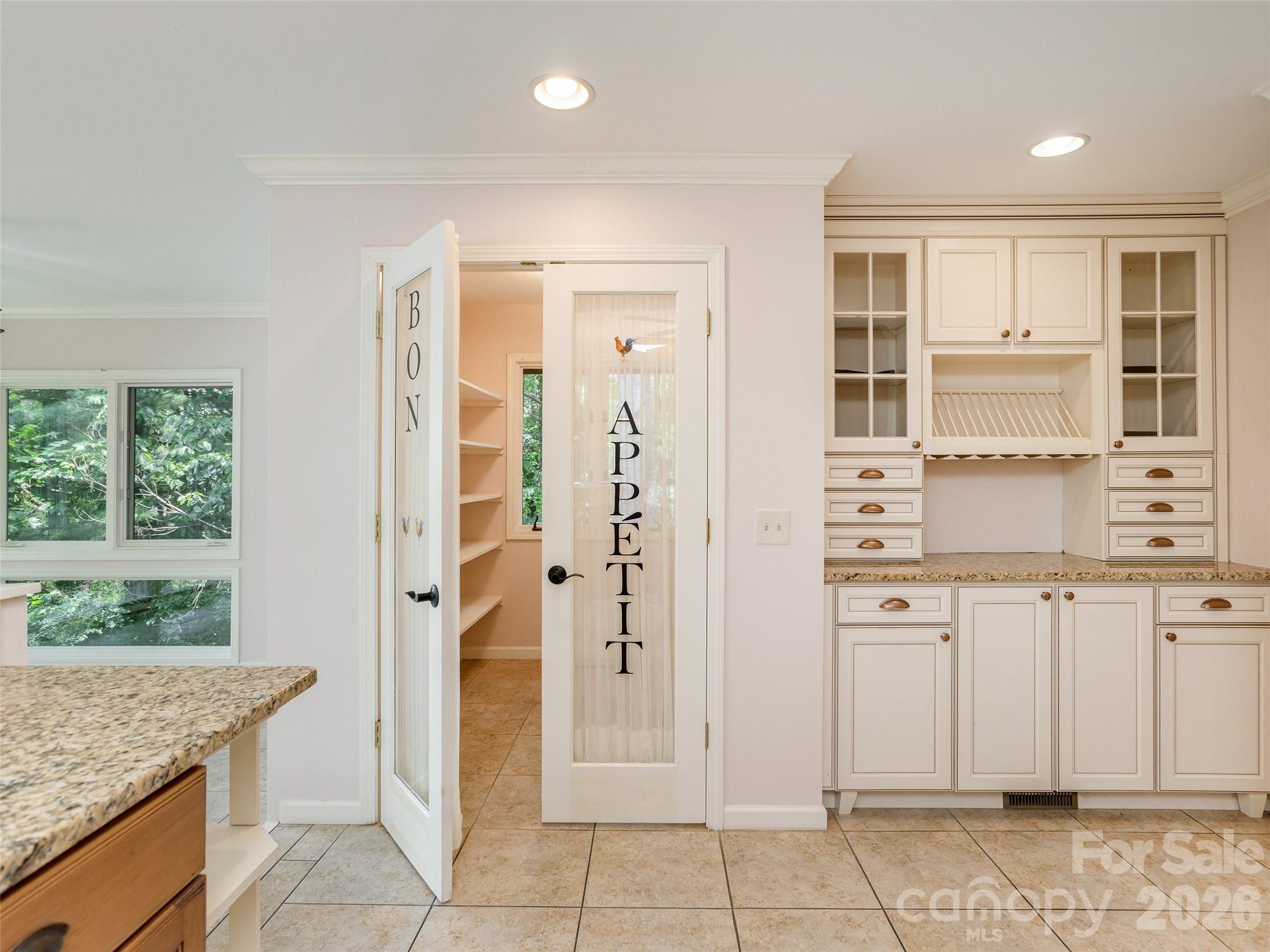 204 Greenleaf Drive — Flat Rock