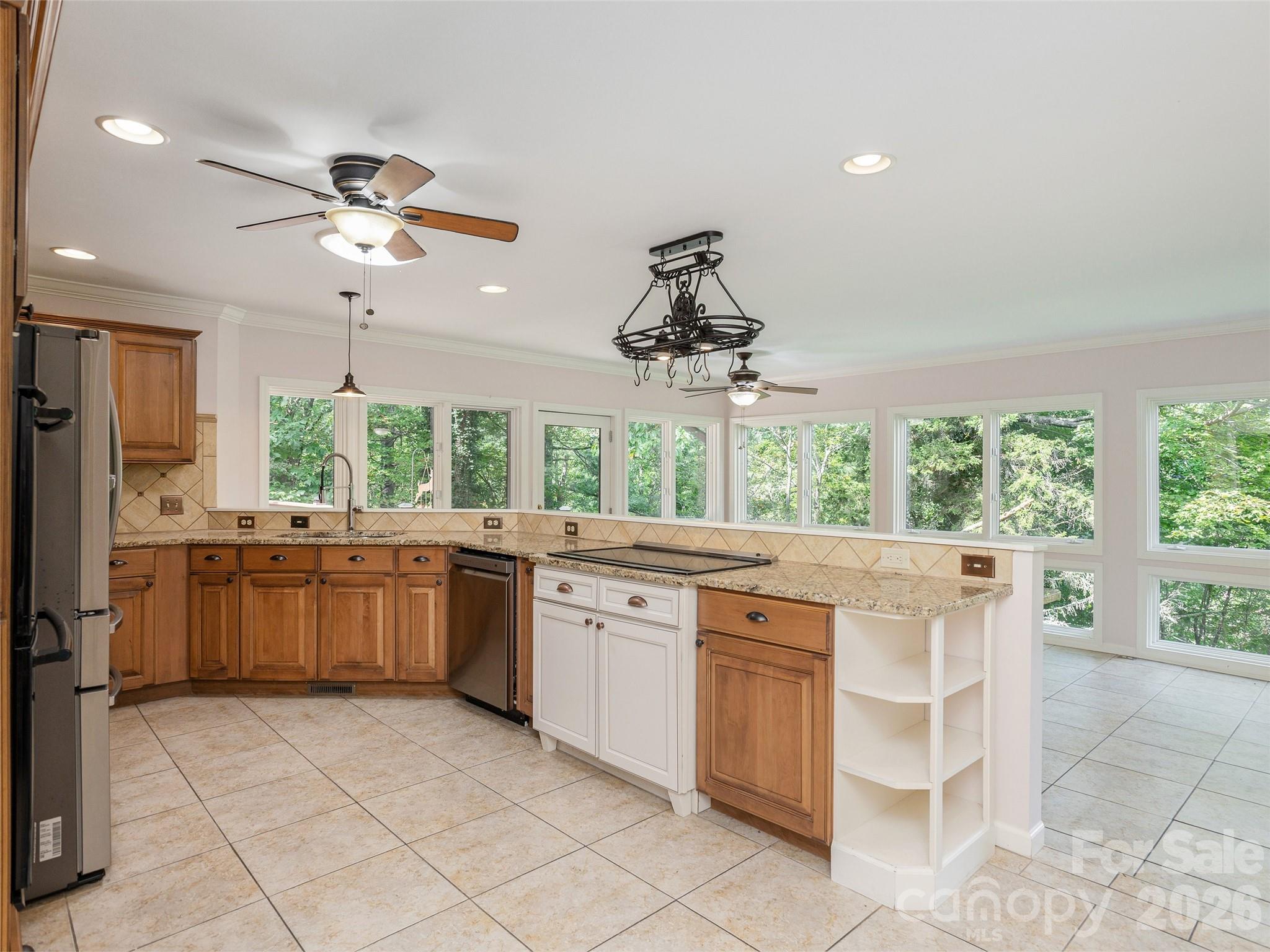 204 Greenleaf Drive — Flat Rock