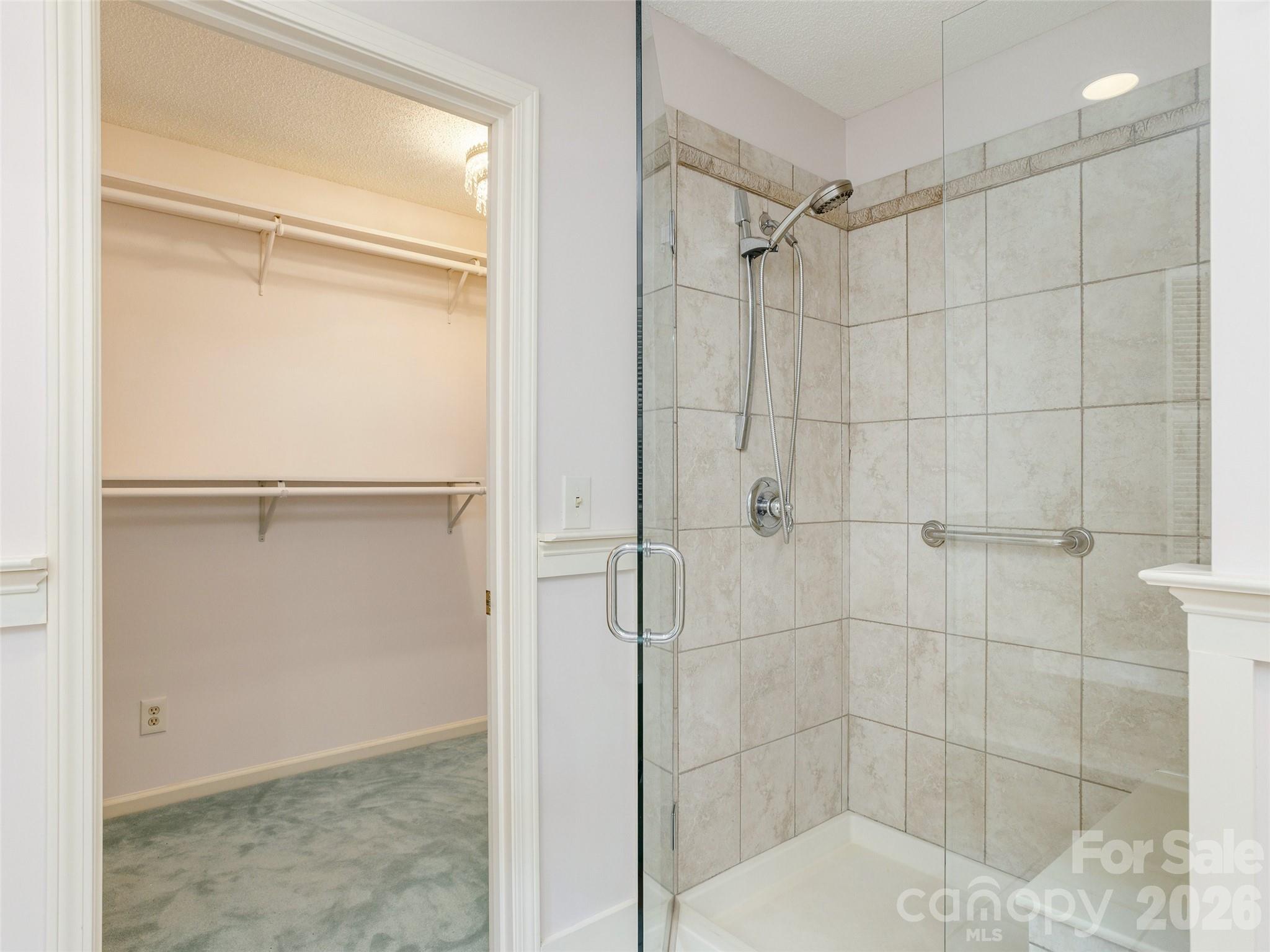 204 Greenleaf Drive — Flat Rock