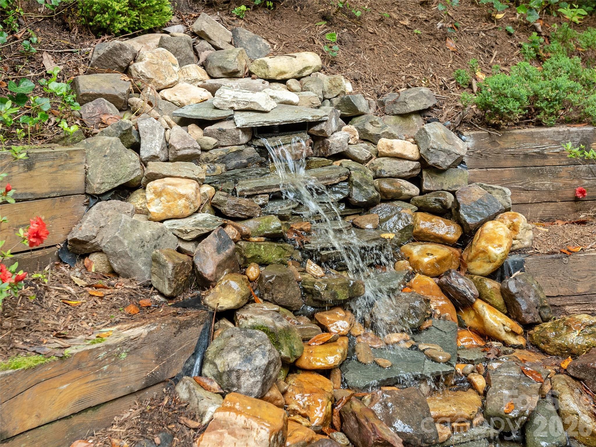 204 Greenleaf Drive — Flat Rock