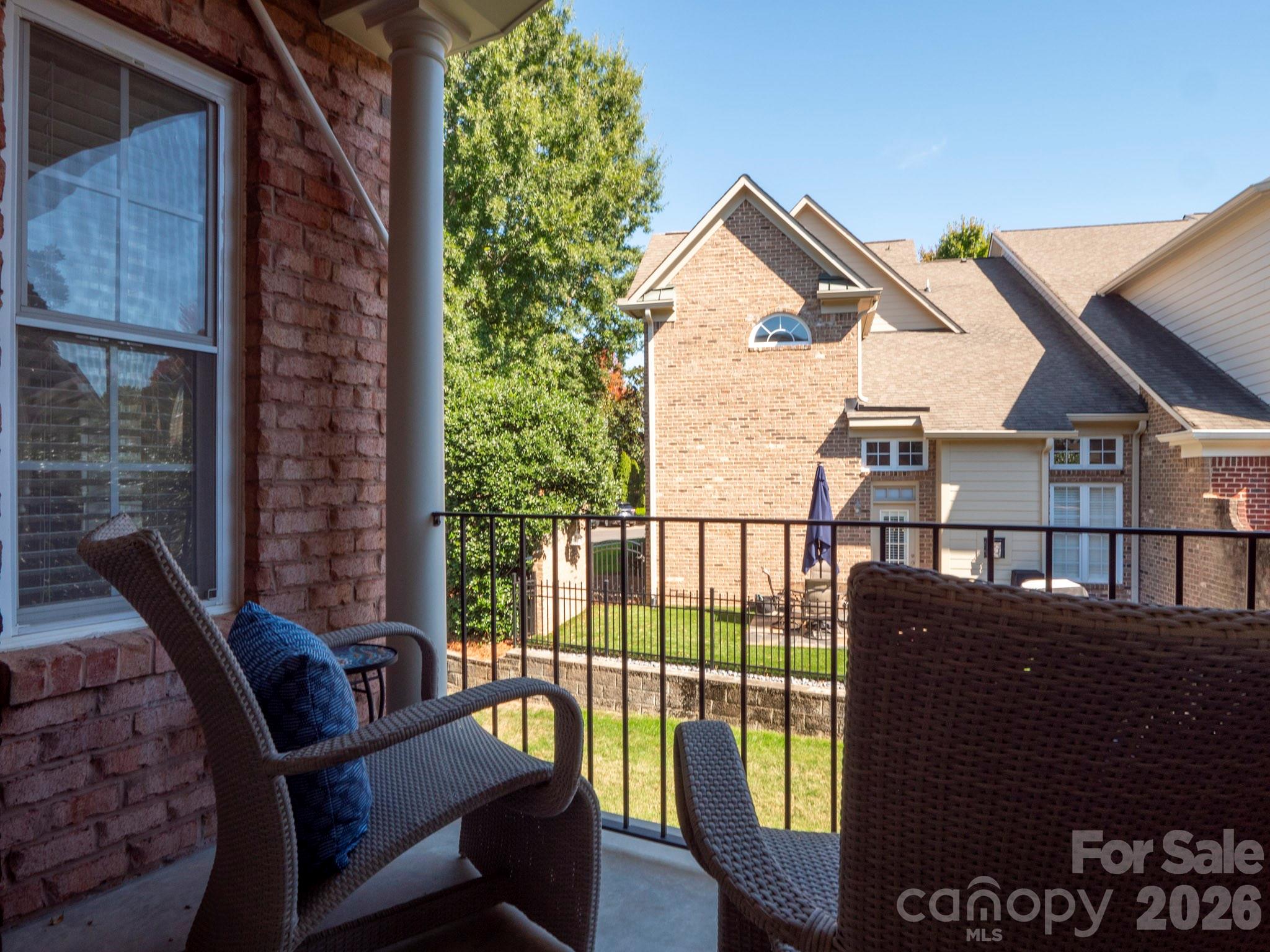 11724 Easthampton Circle — Charlotte