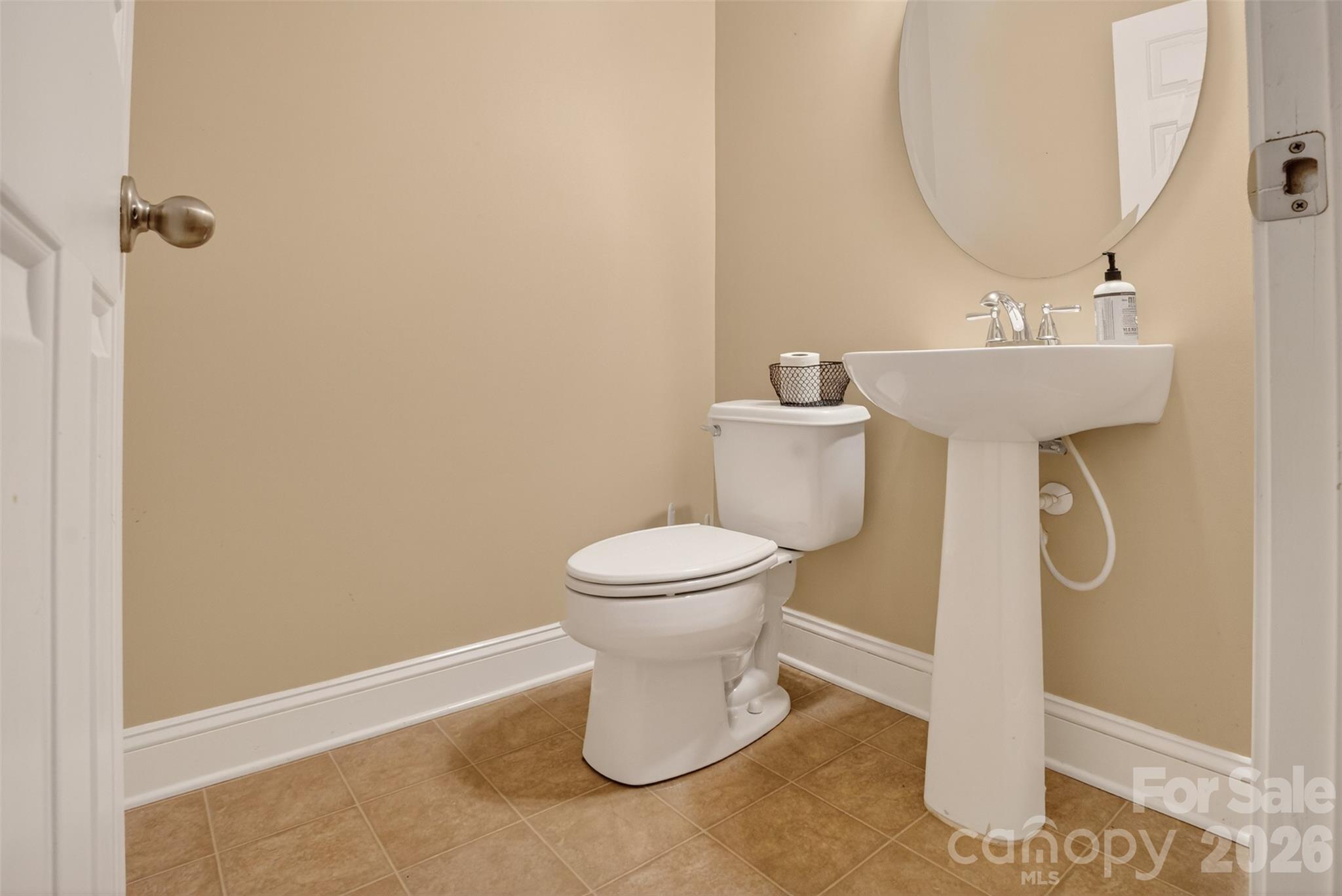 112 Colville Road — Mooresville