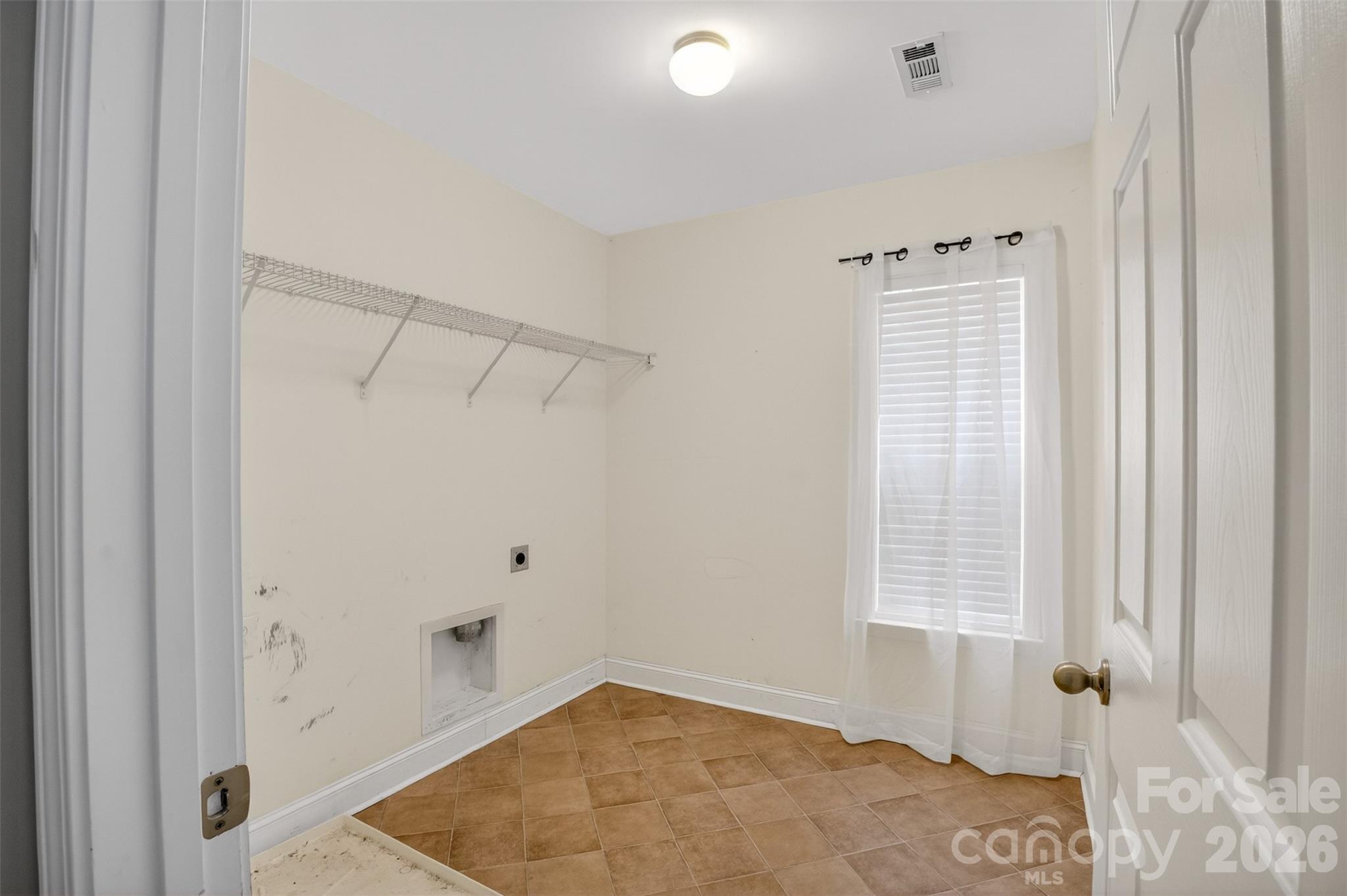112 Colville Road — Mooresville