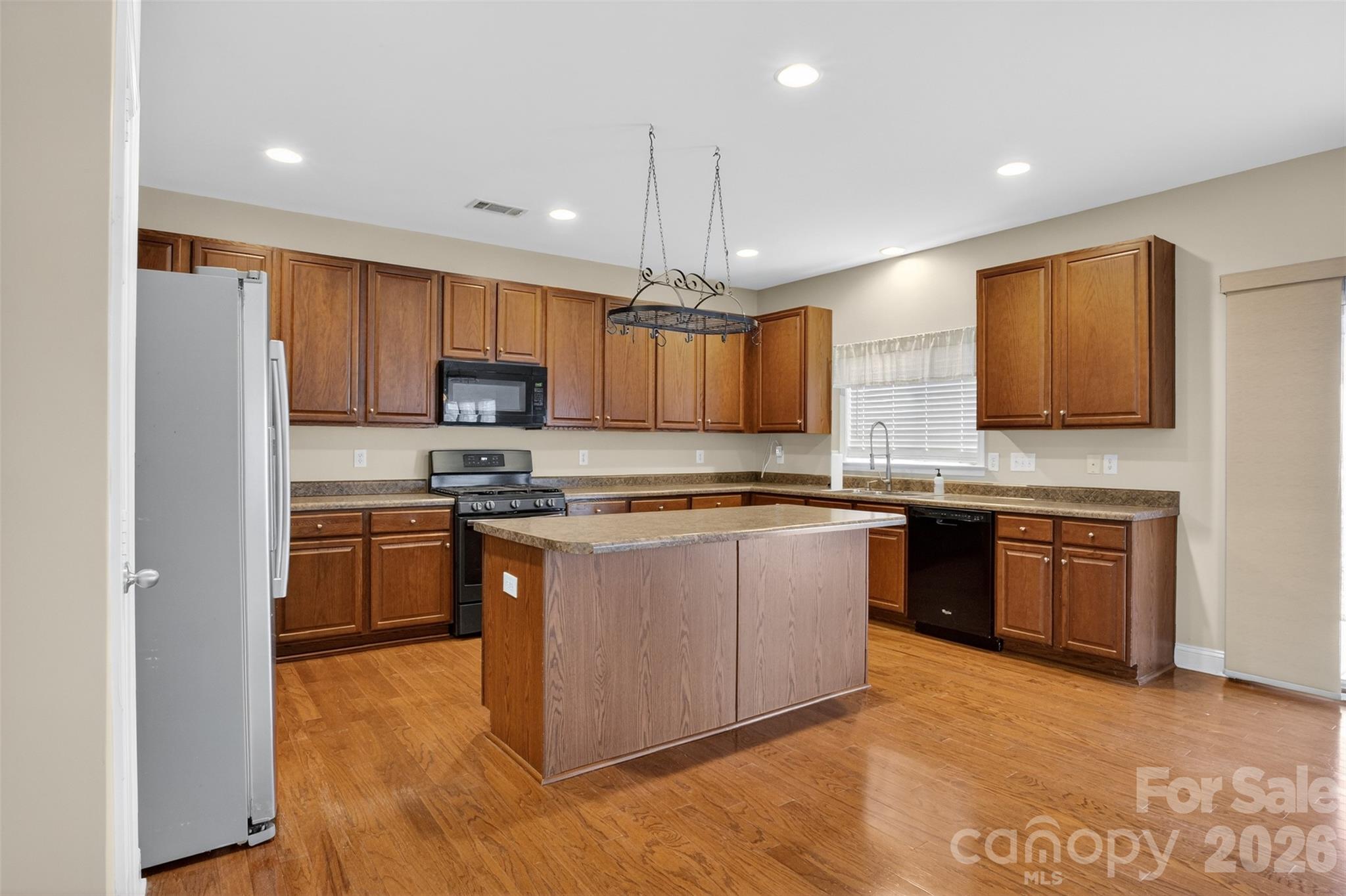 112 Colville Road — Mooresville