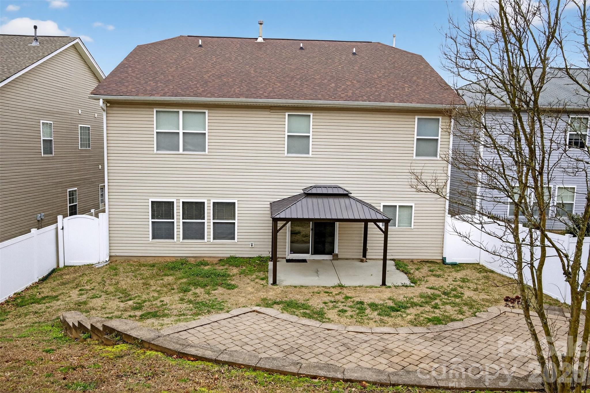 112 Colville Road — Mooresville