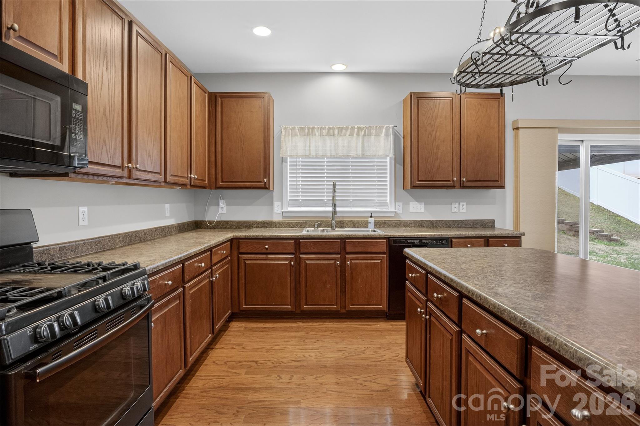 112 Colville Road — Mooresville