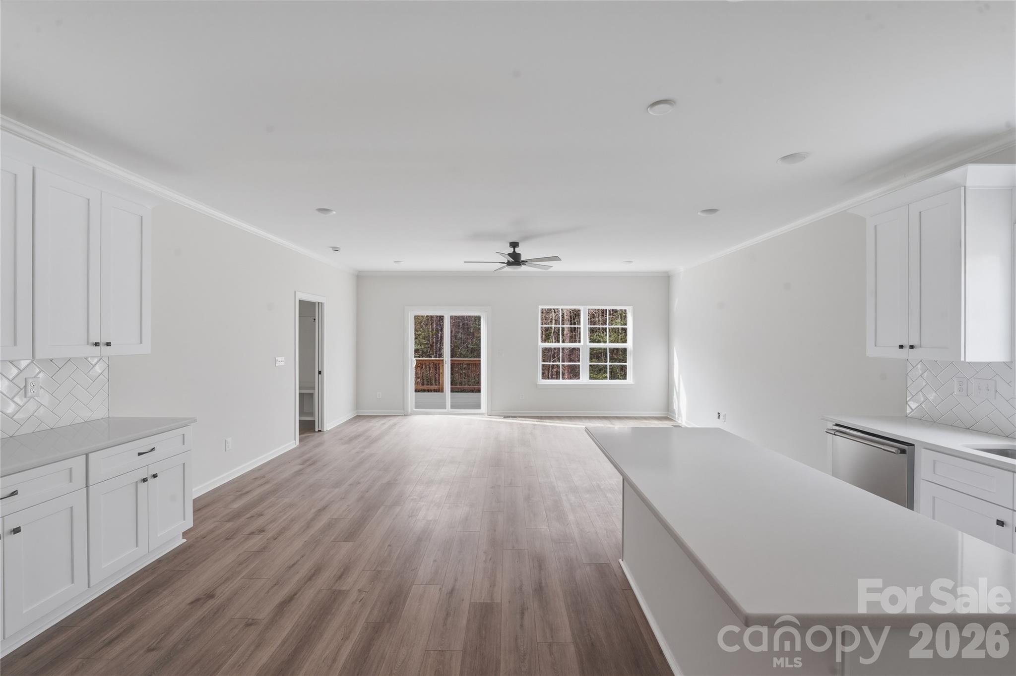 1555 Riverview Circle — Fort Lawn