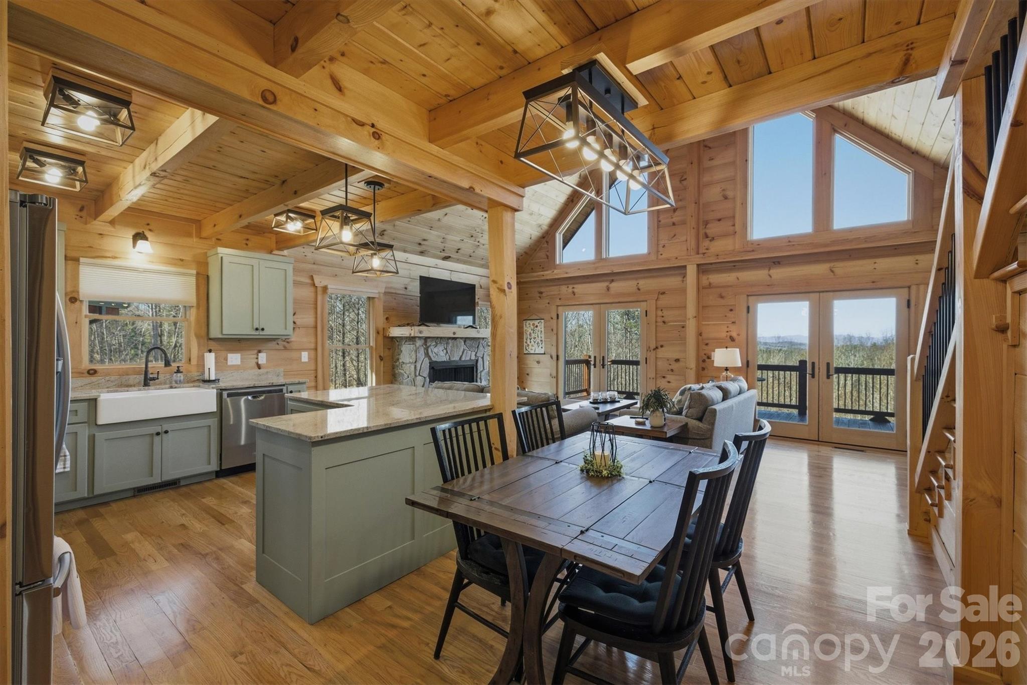 338 Lakeview Trail — Nebo