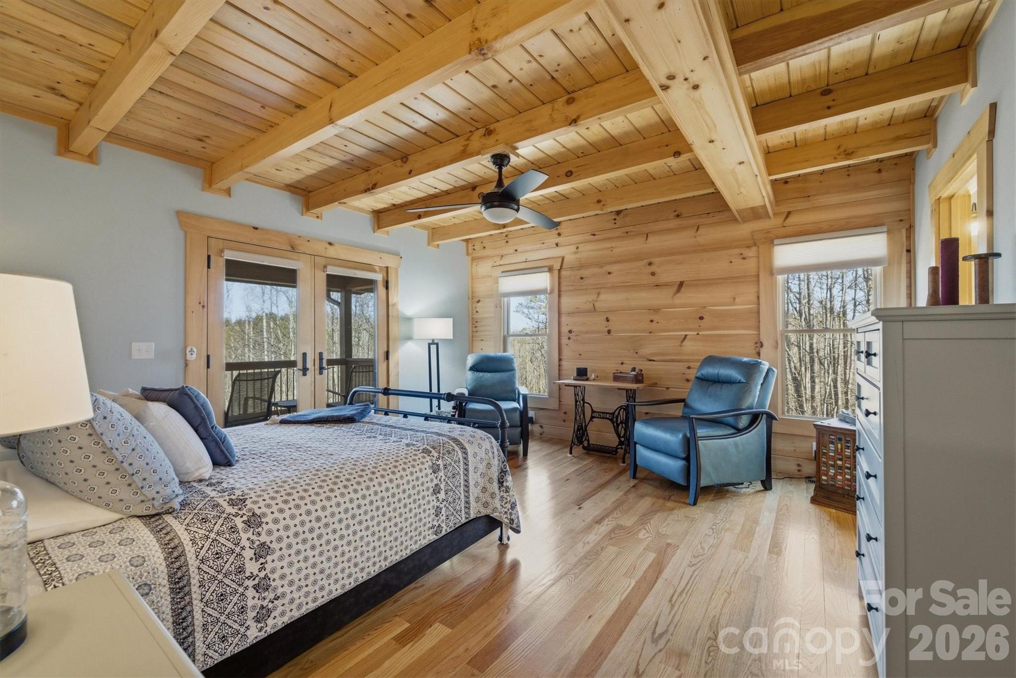 338 Lakeview Trail — Nebo