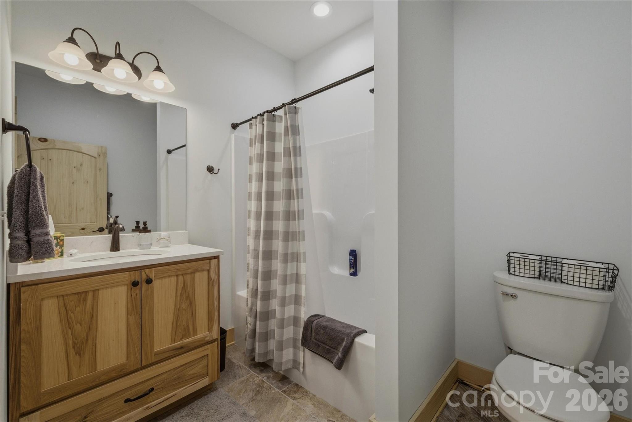 338 Lakeview Trail — Nebo
