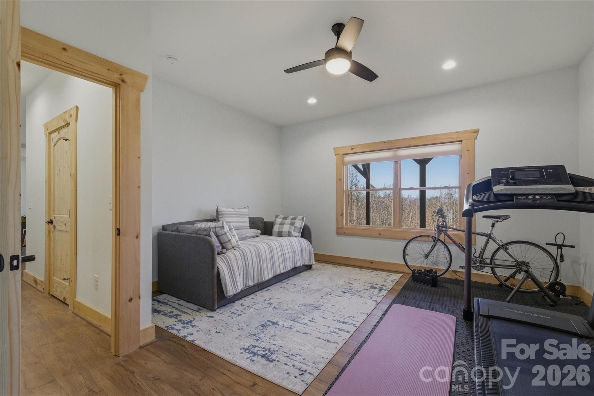 338 Lakeview Trail — Nebo