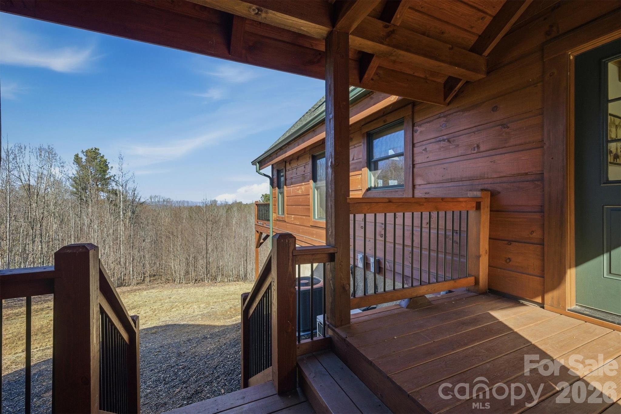 338 Lakeview Trail — Nebo