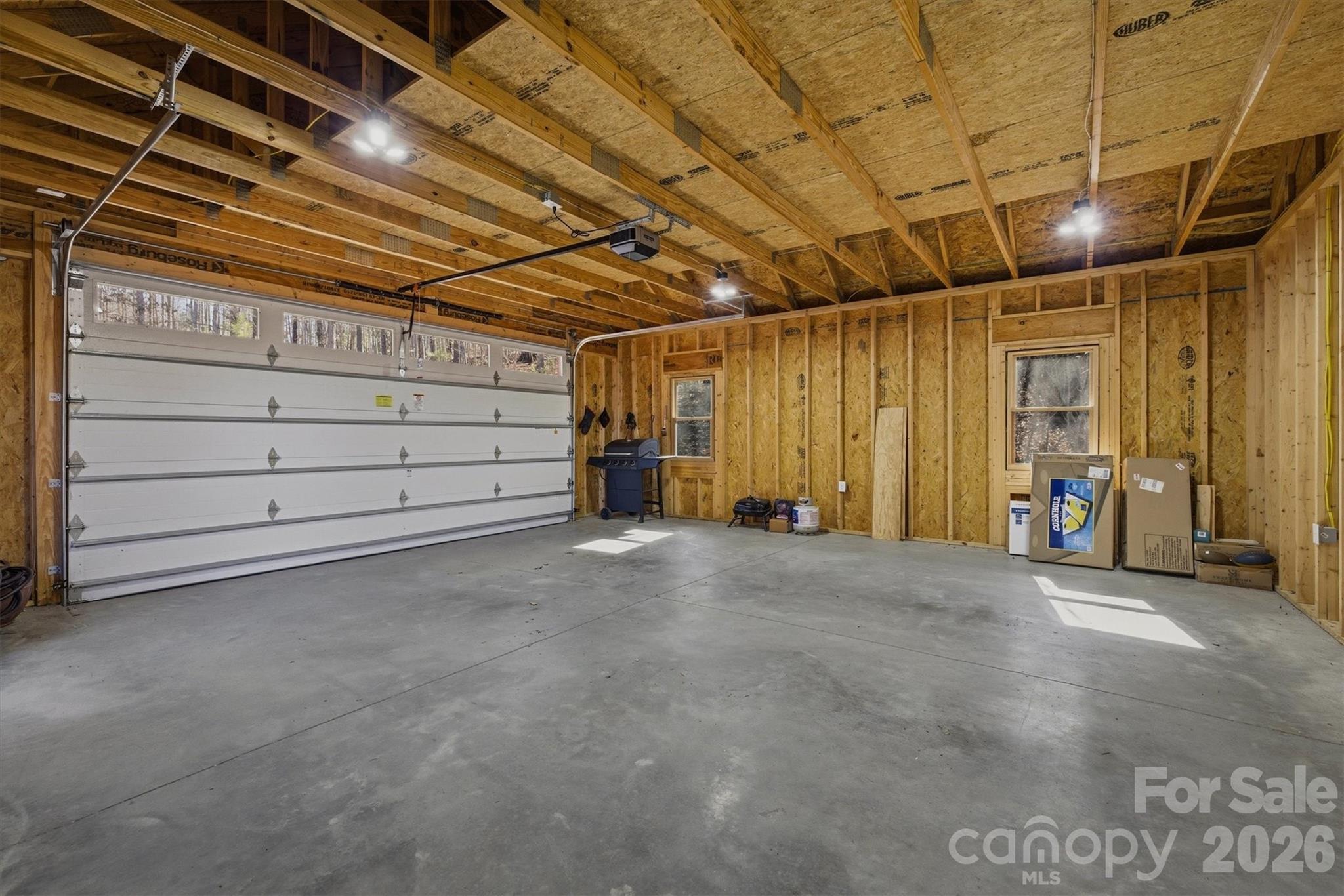 338 Lakeview Trail — Nebo
