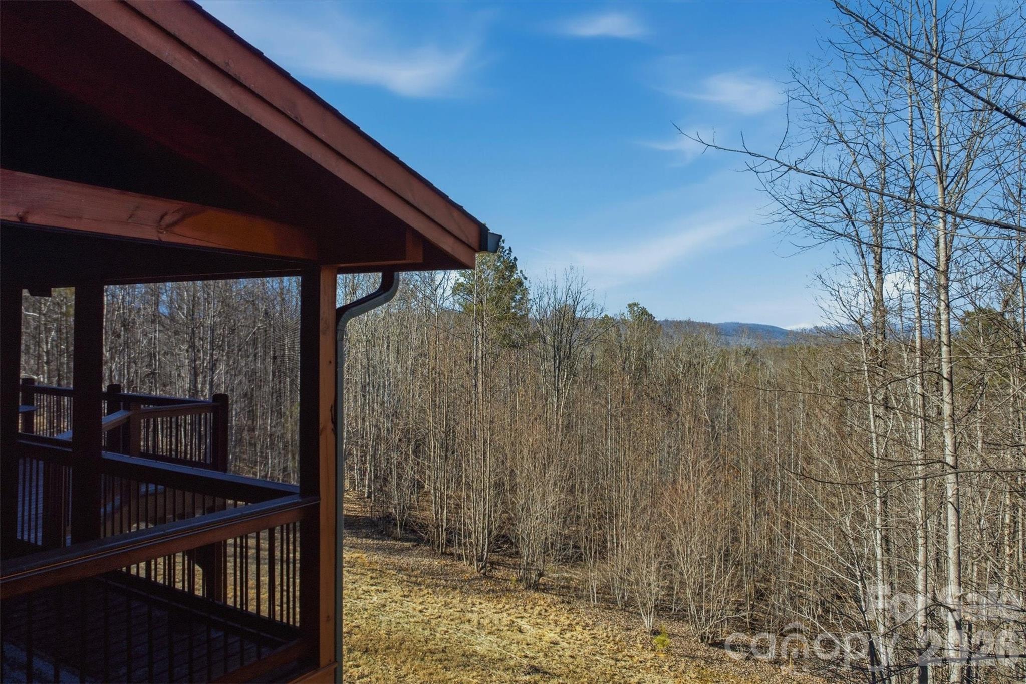 338 Lakeview Trail — Nebo