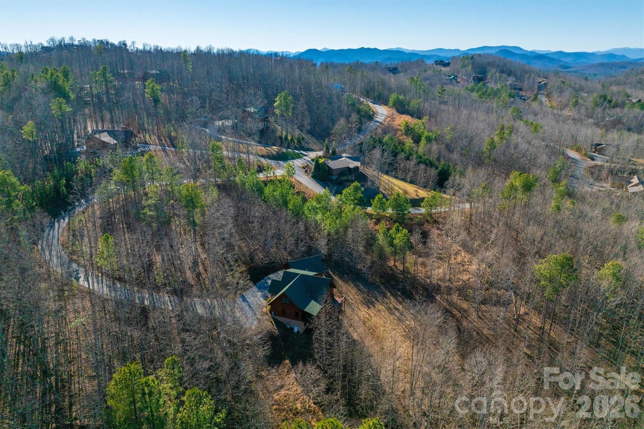 338 Lakeview Trail — Nebo