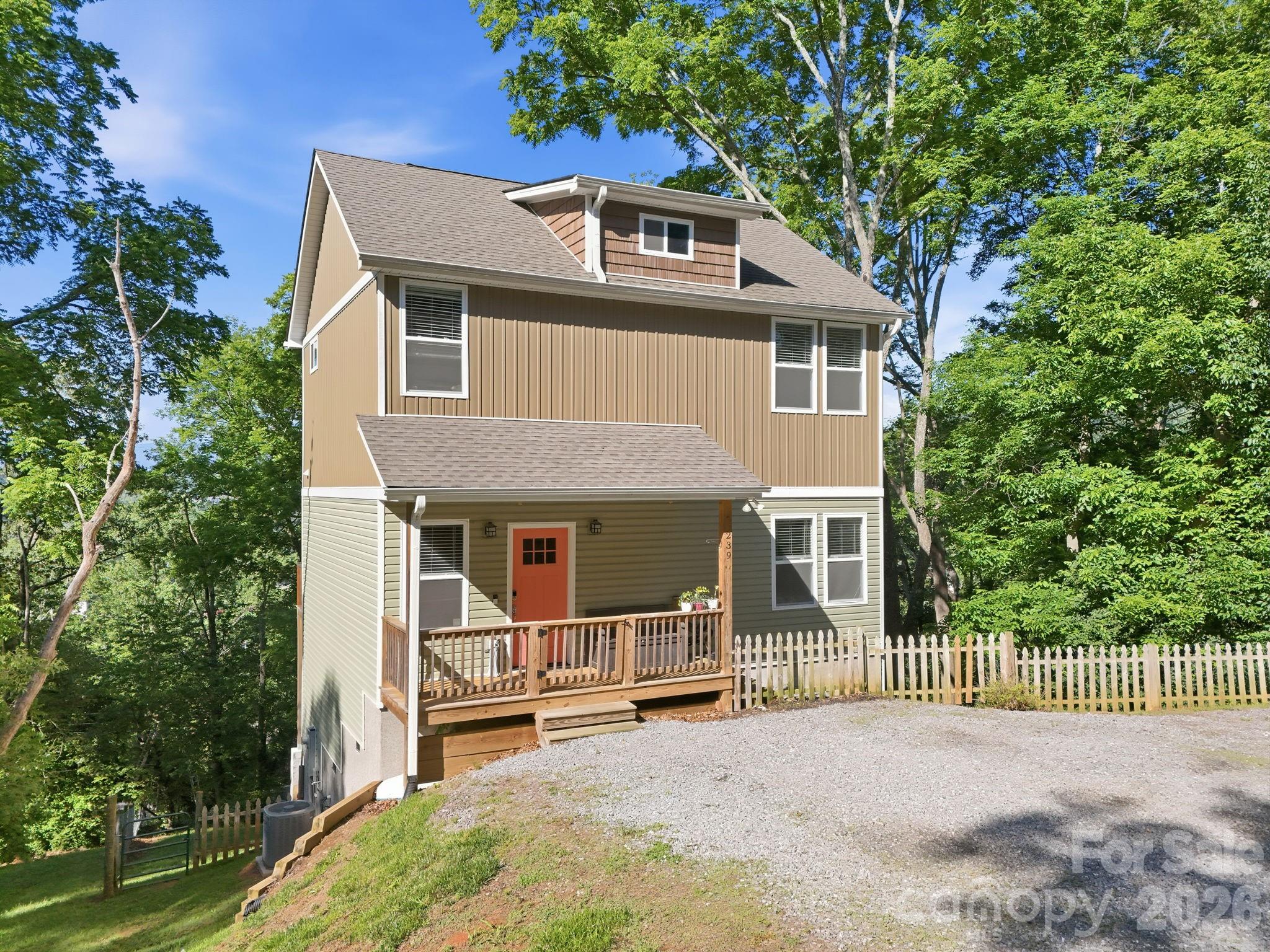 239 Northside Street — Canton