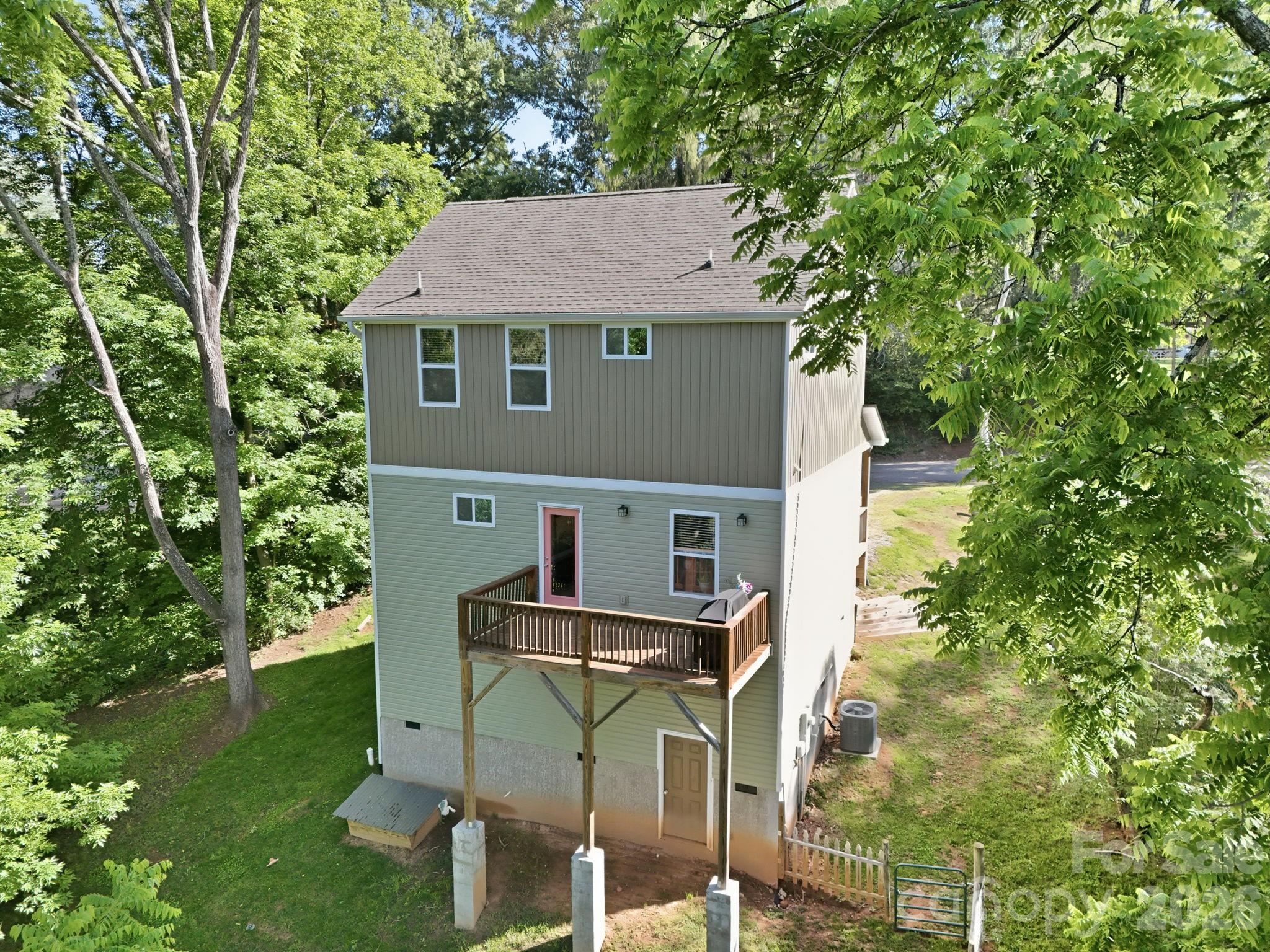 239 Northside Street — Canton