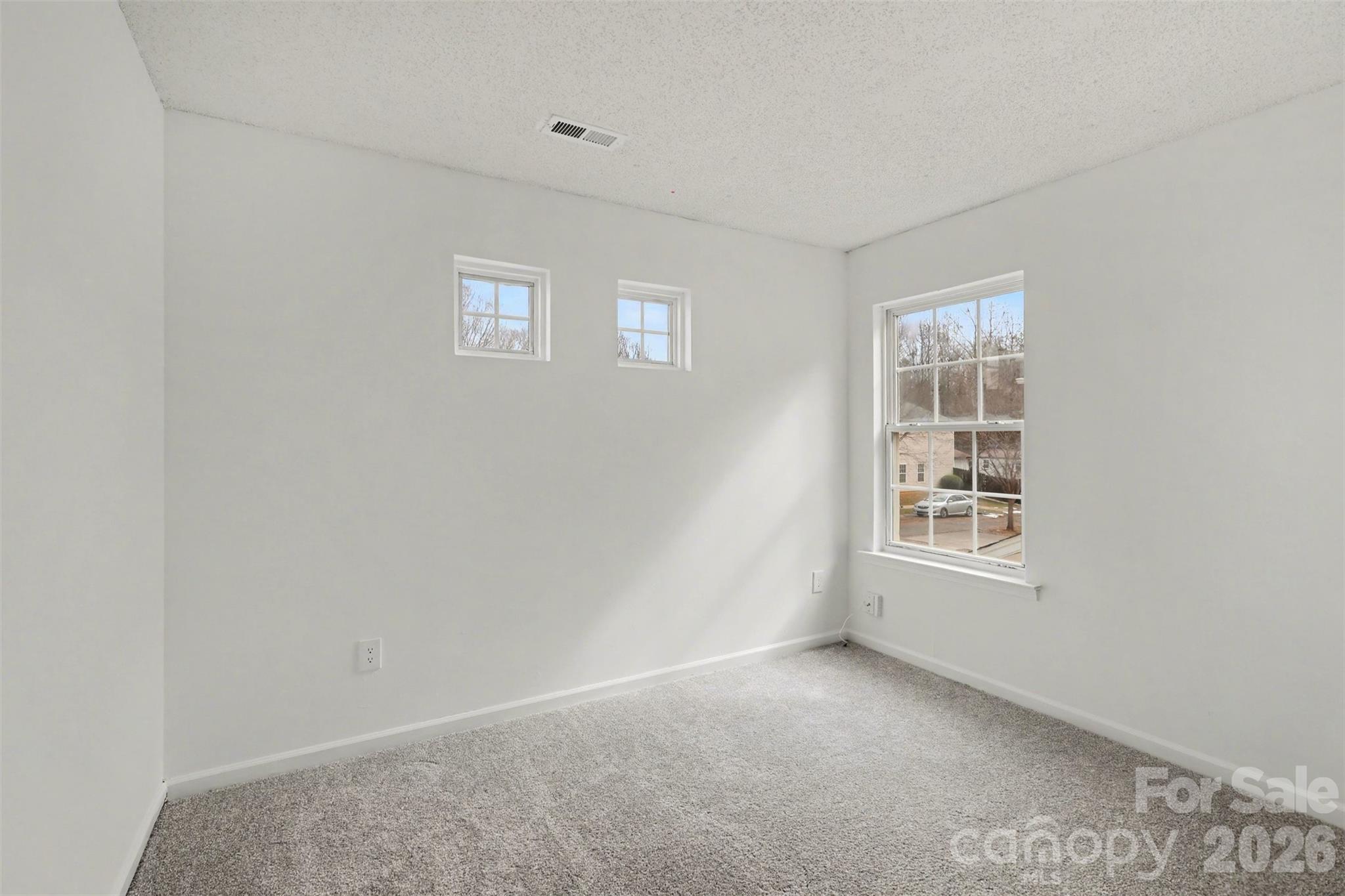 4407 Devonhill Lane — Charlotte