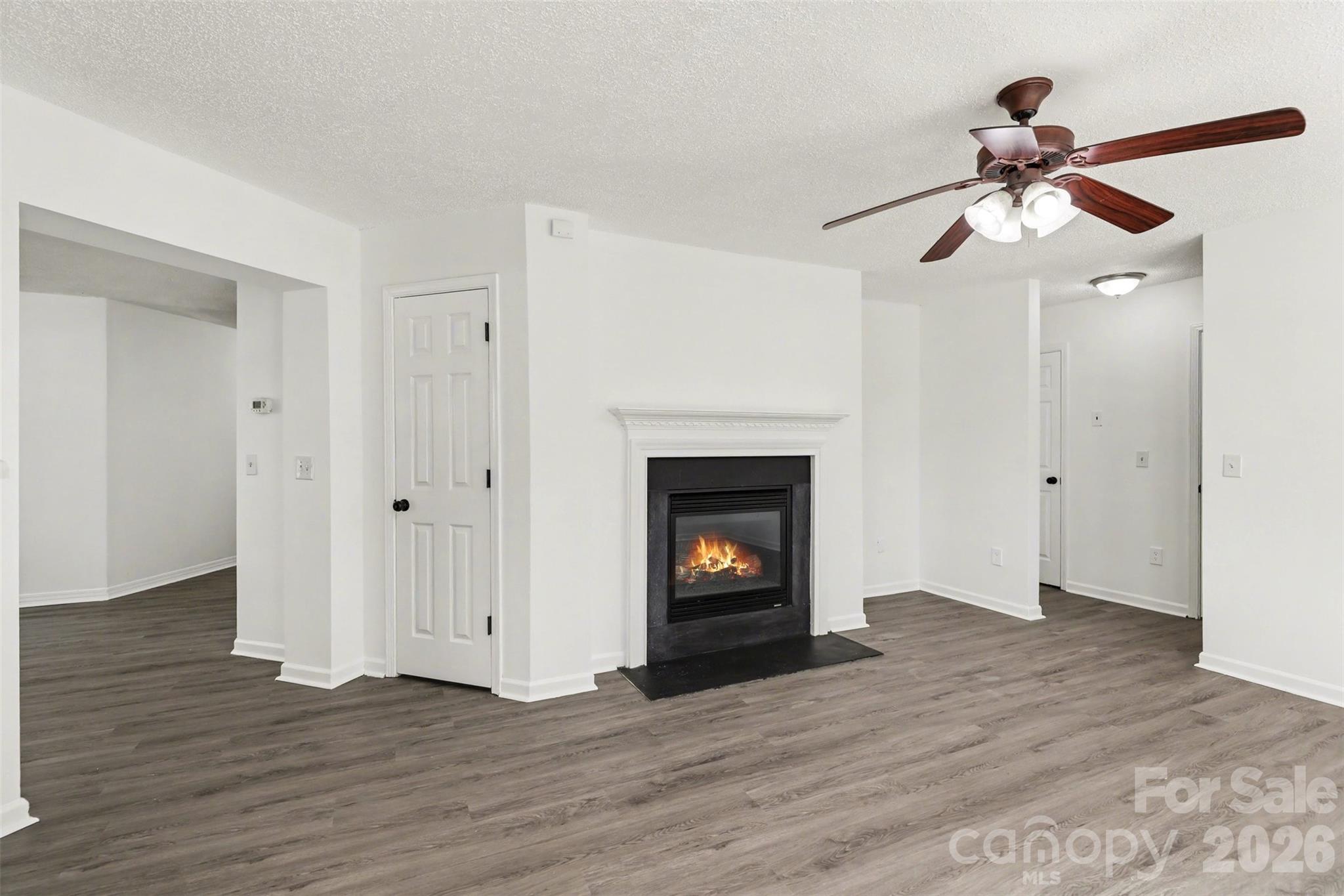 4407 Devonhill Lane — Charlotte