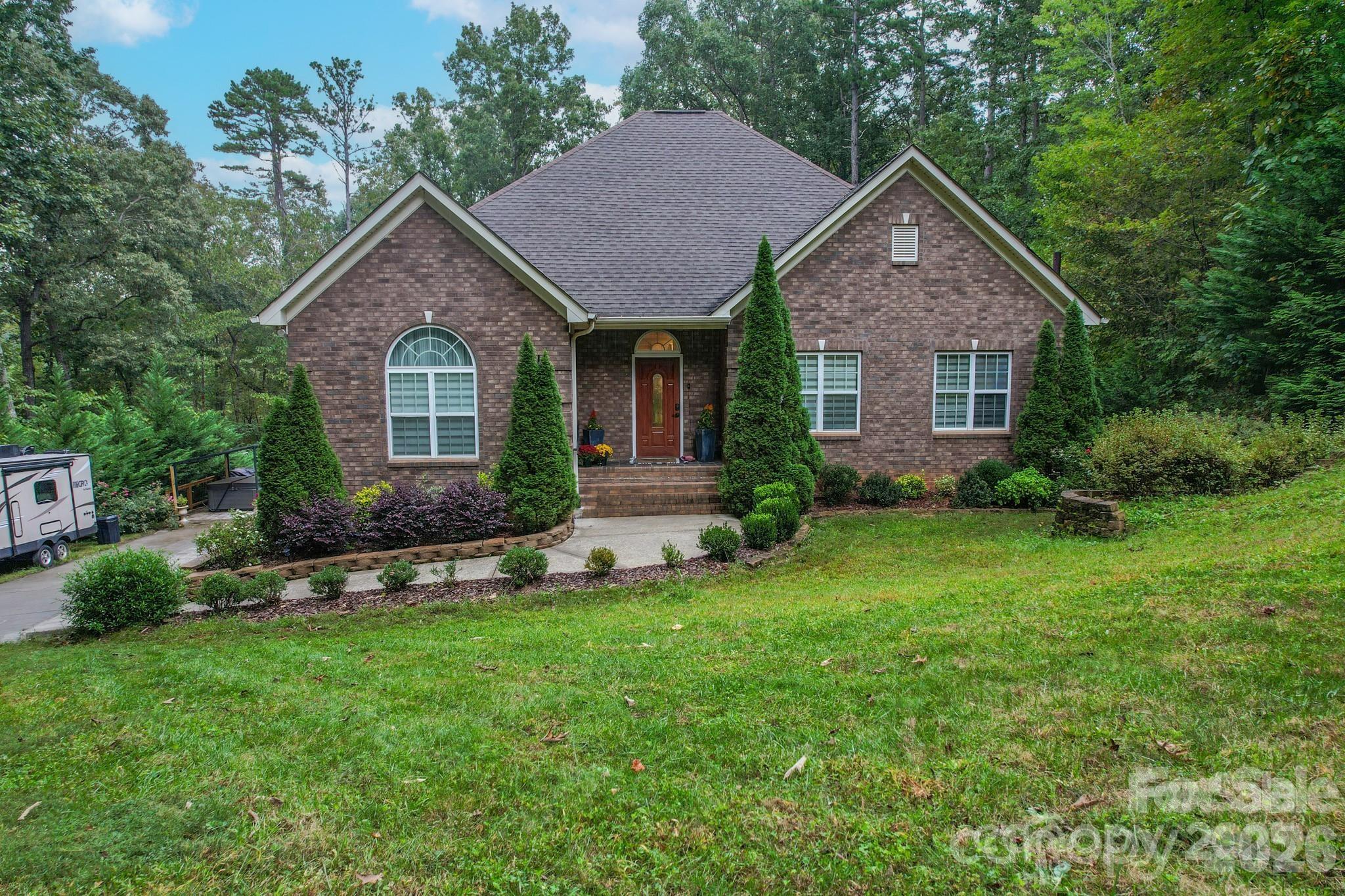 10604 Russet Place — Charlotte