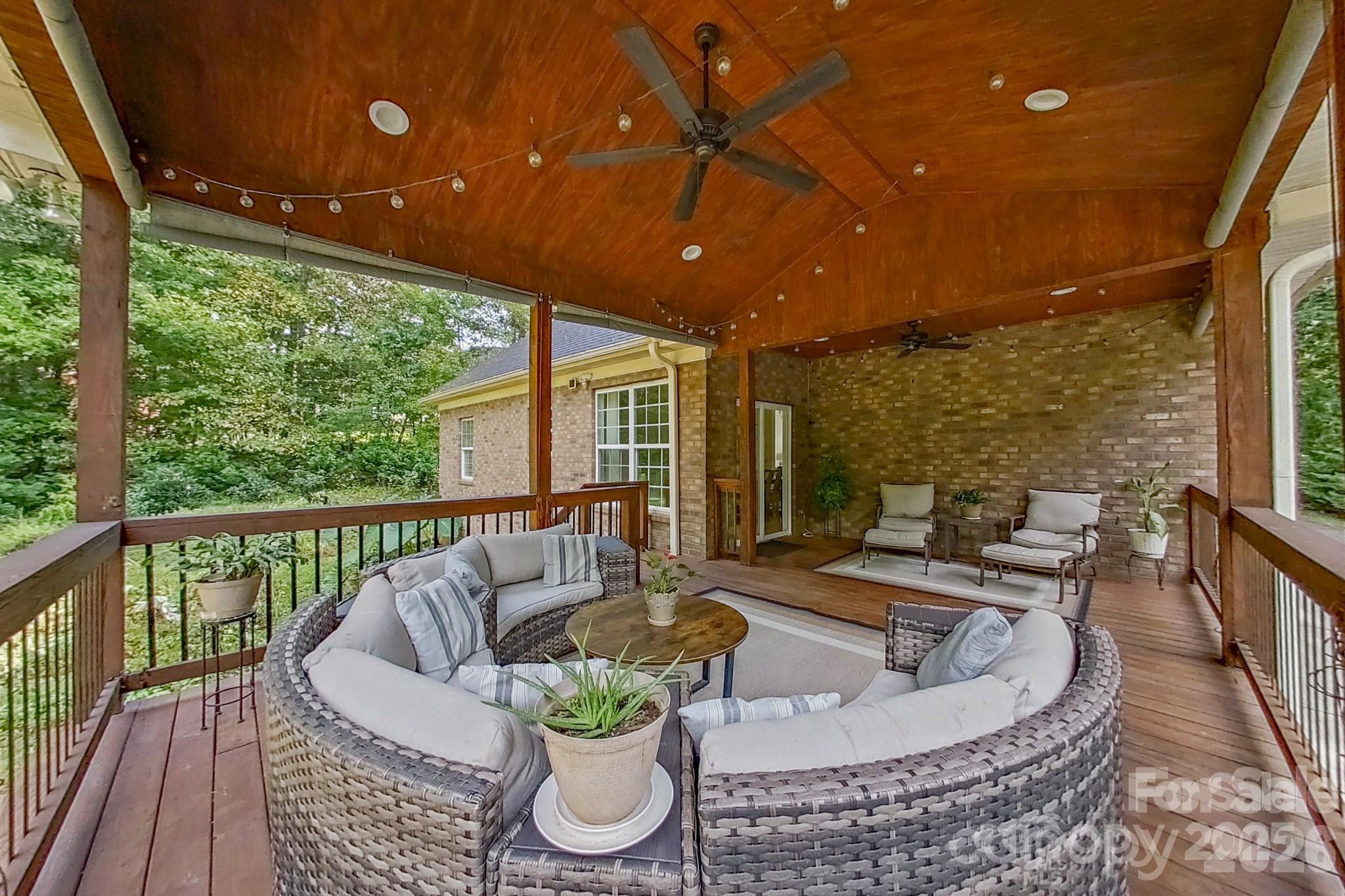 10604 Russet Place — Charlotte
