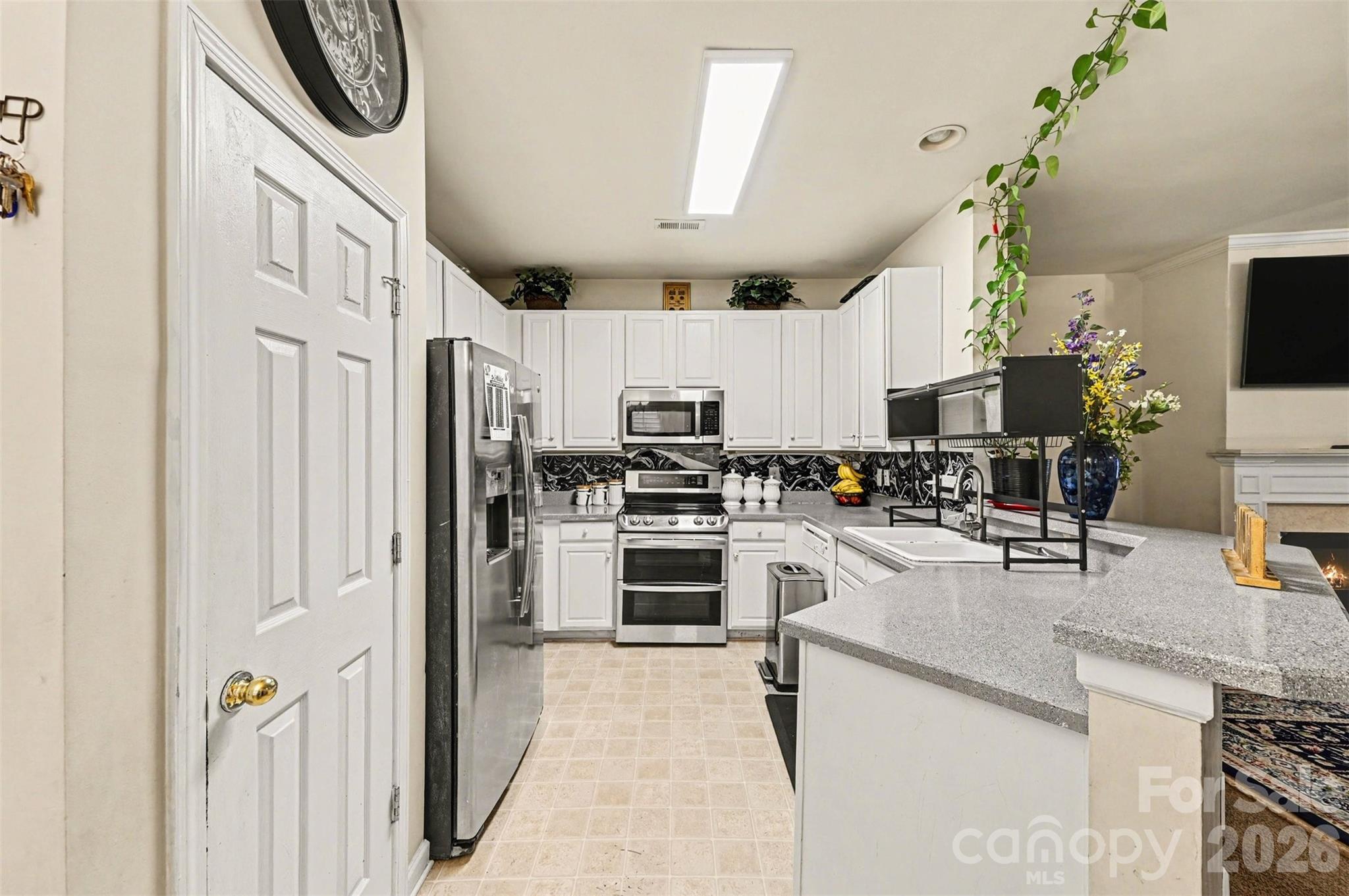 5767 Bent Creek Circle — Charlotte