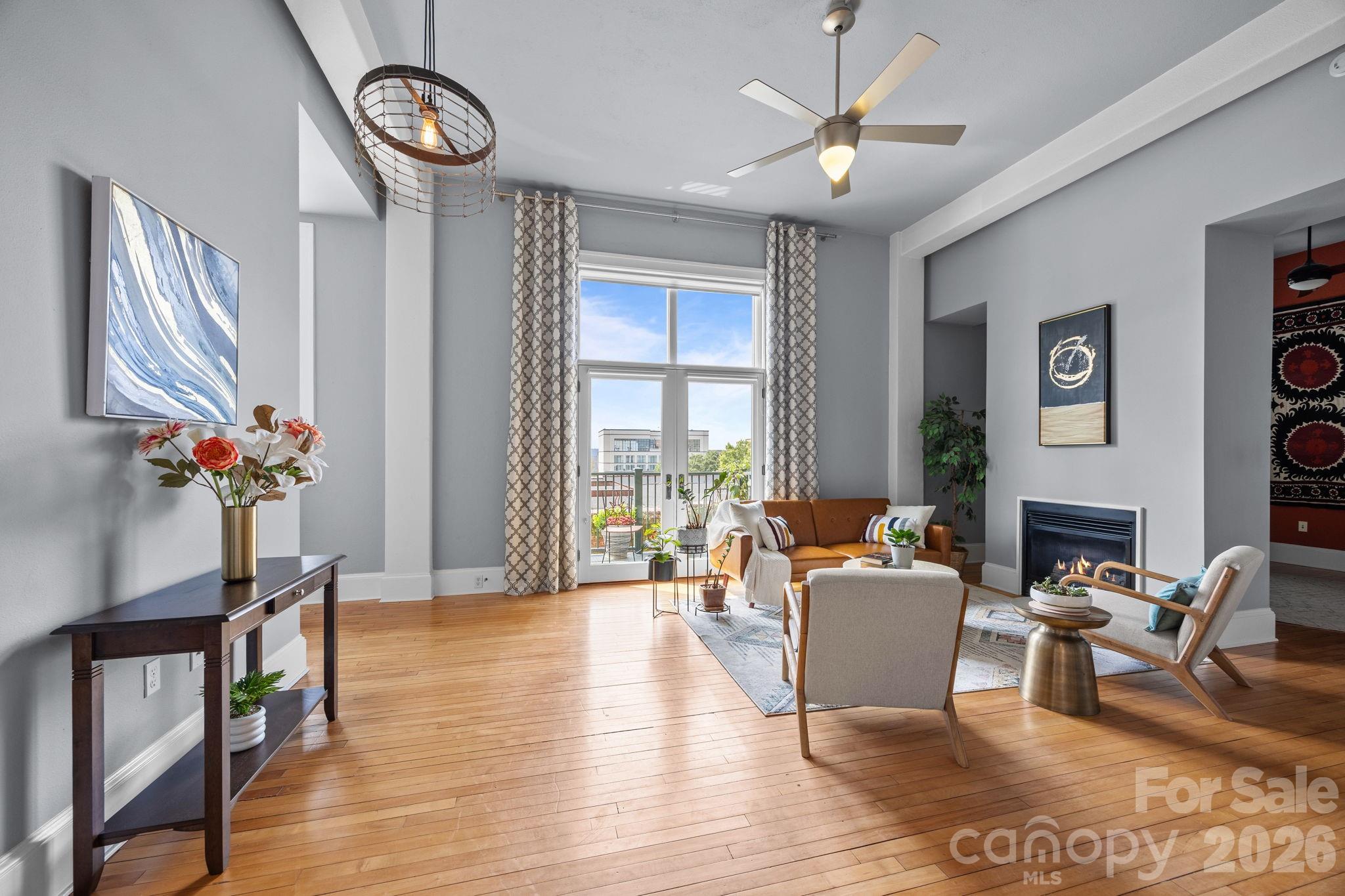 84 W Walnut Street #405 — Asheville