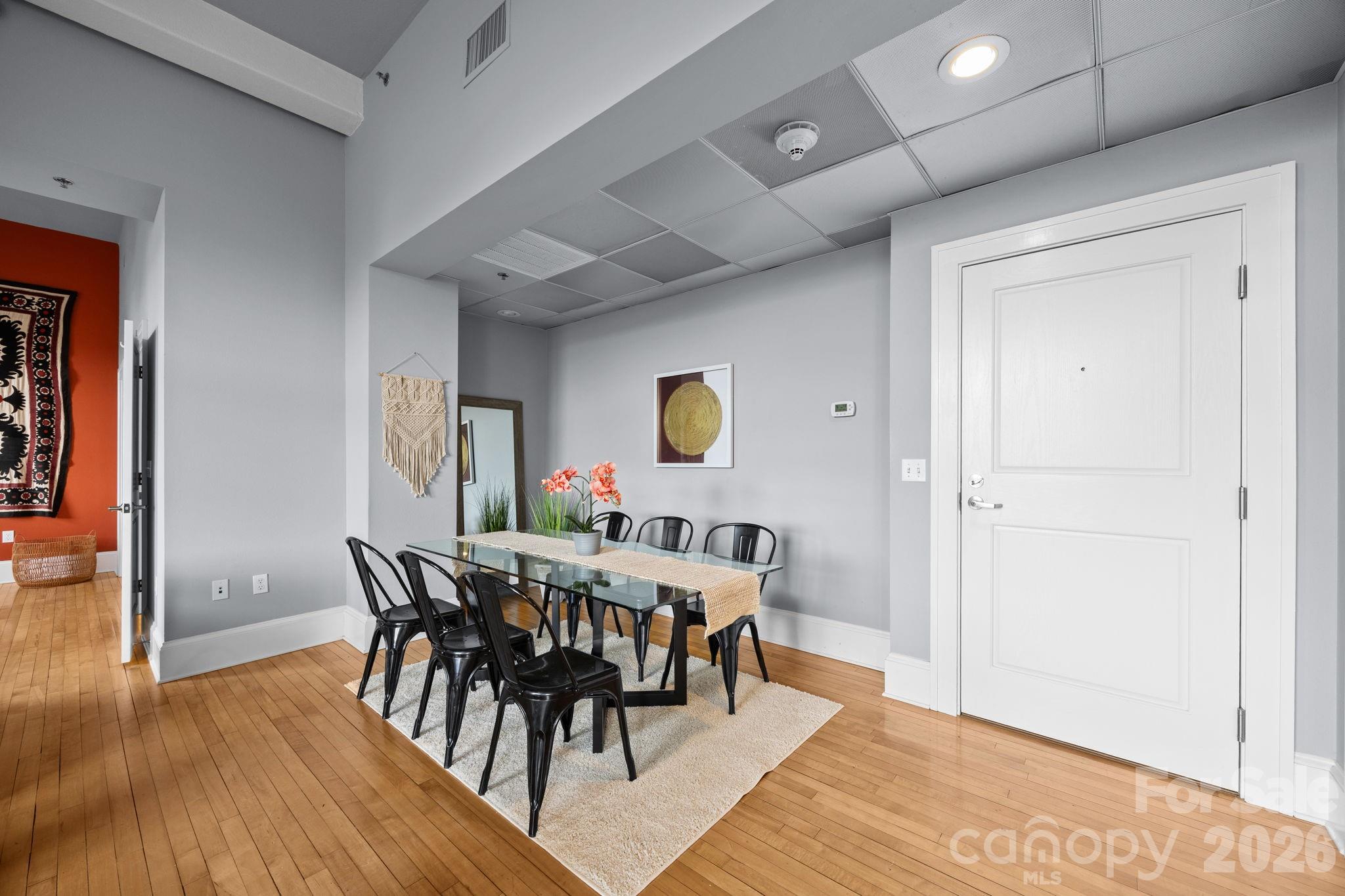 84 W Walnut Street #405 — Asheville
