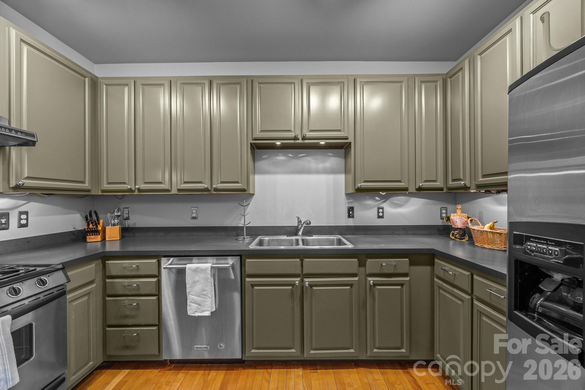 84 W Walnut Street #405 — Asheville
