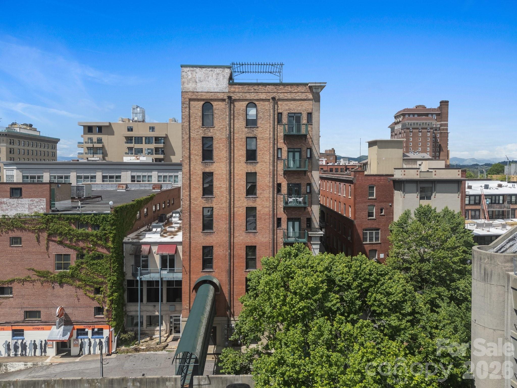 84 W Walnut Street #405 — Asheville