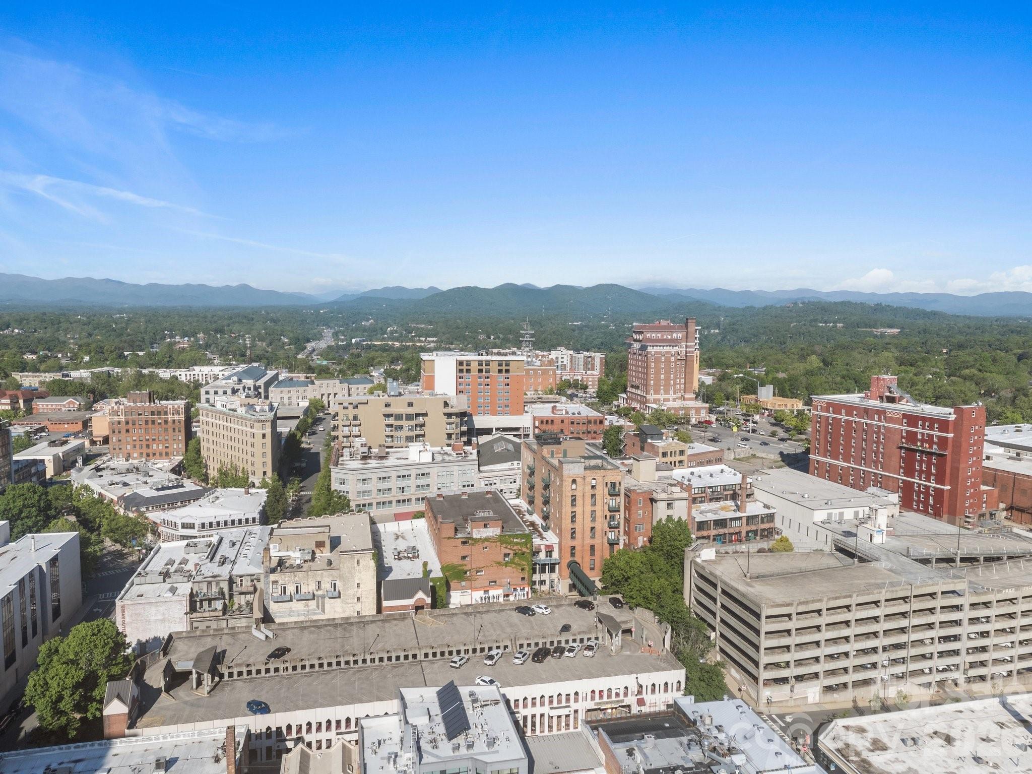 84 W Walnut Street #405 — Asheville