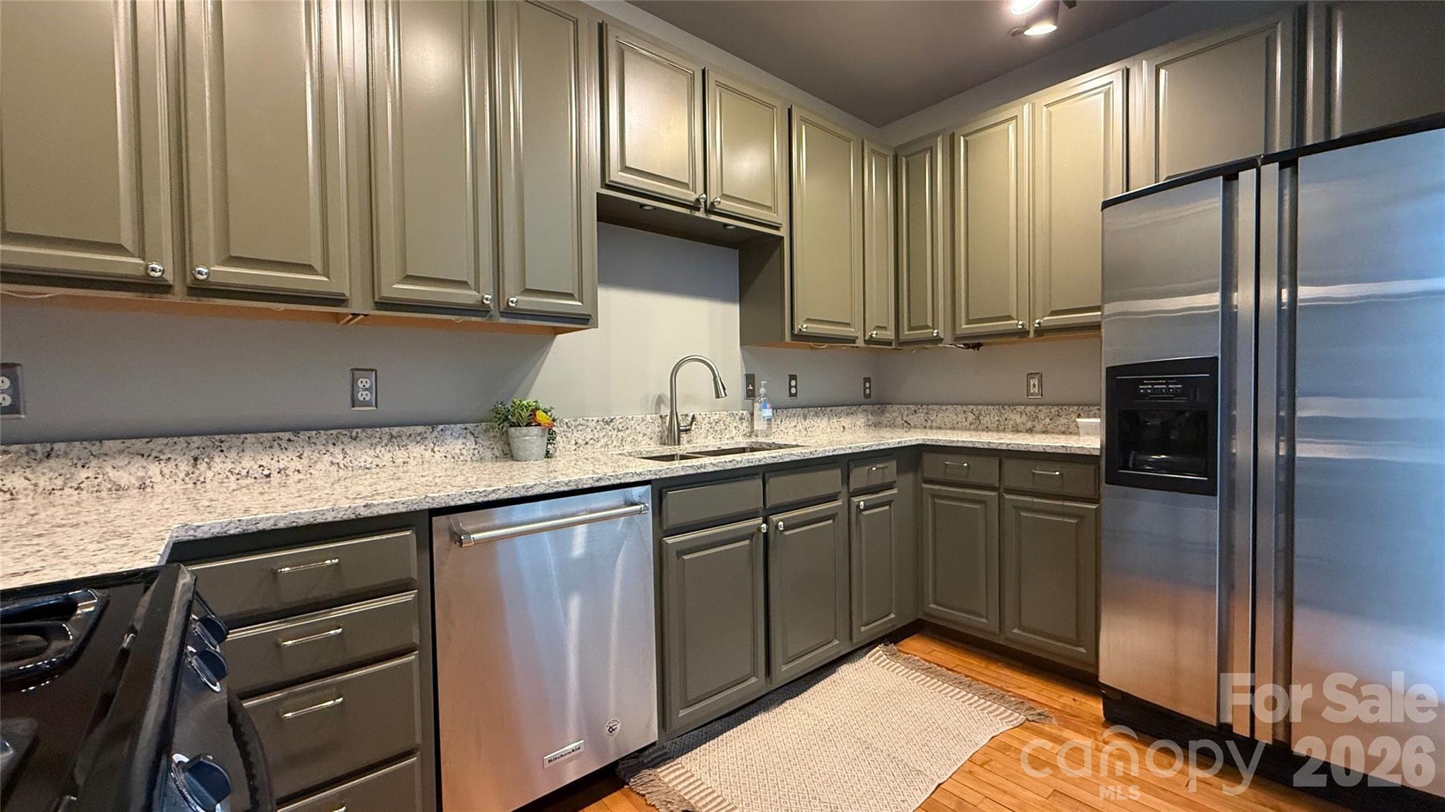 84 W Walnut Street #405 — Asheville