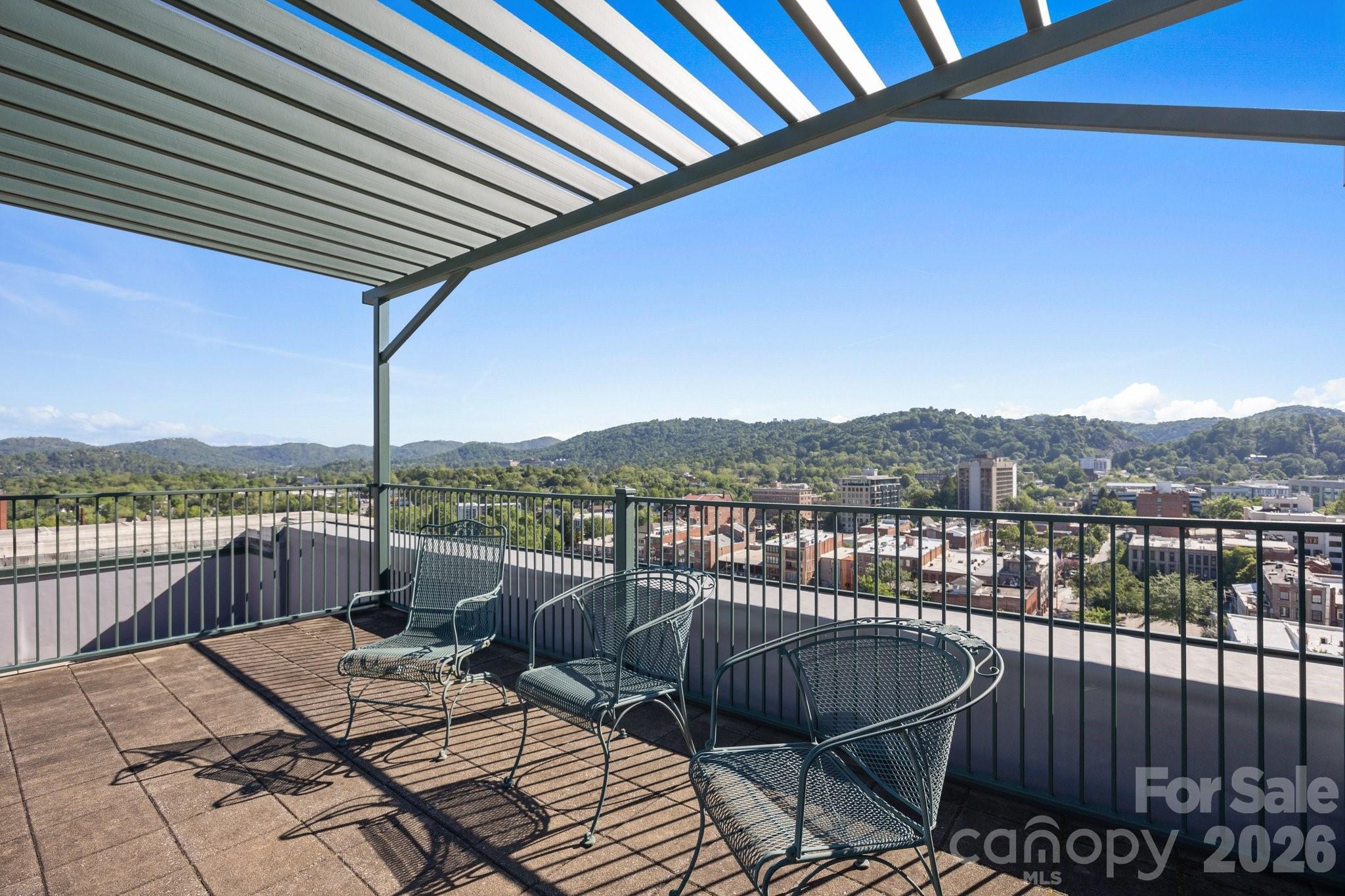 84 W Walnut Street #405 — Asheville