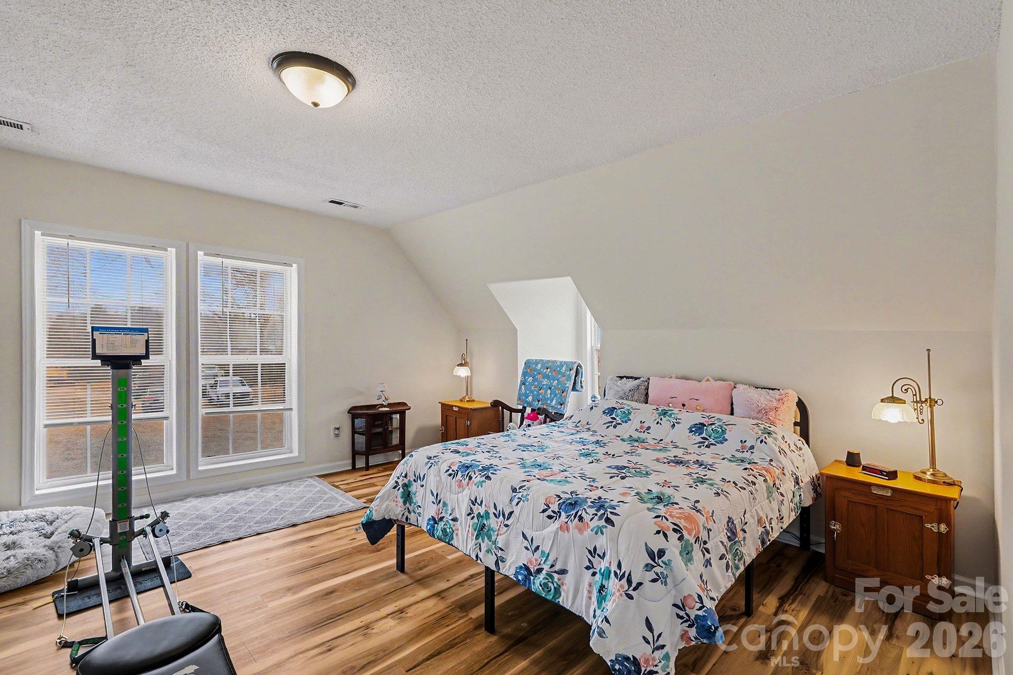 2166 Statesville Highway — Mooresville
