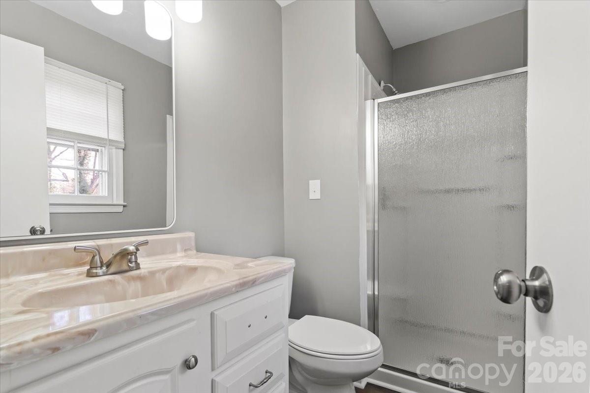 6713 Somersworth Drive — Charlotte
