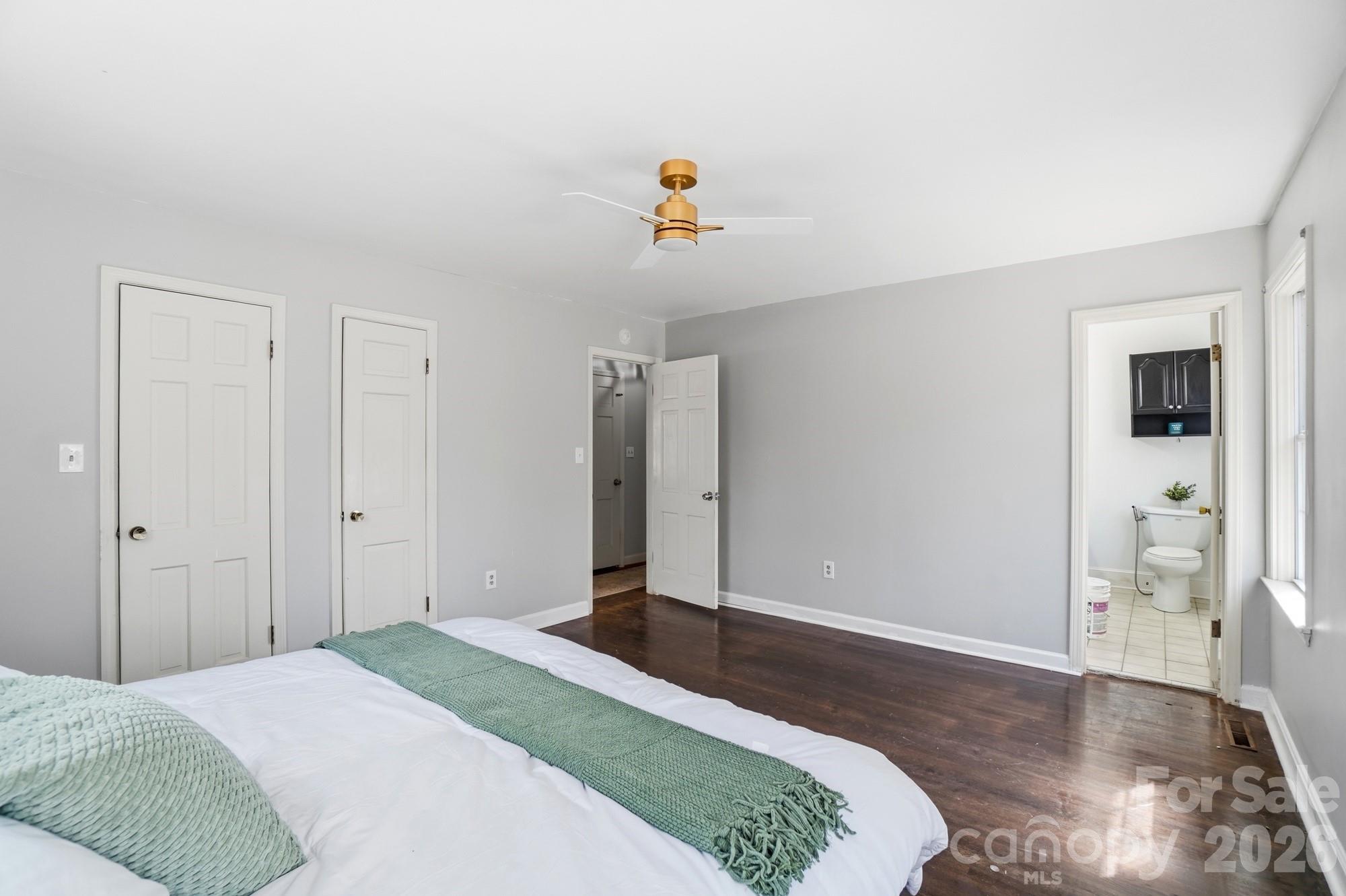 6803 Pencade Lane — Charlotte