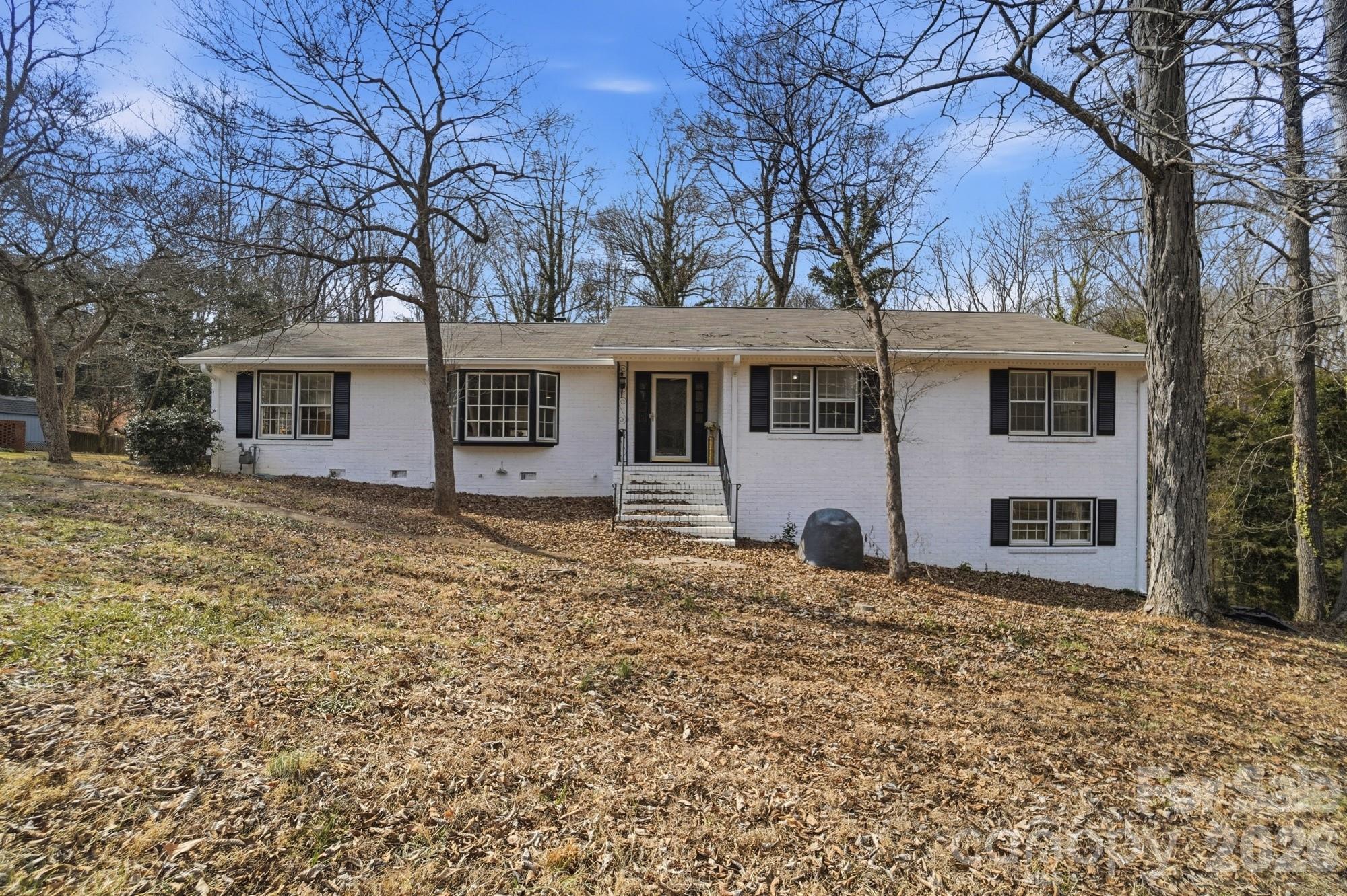 6803 Pencade Lane — Charlotte