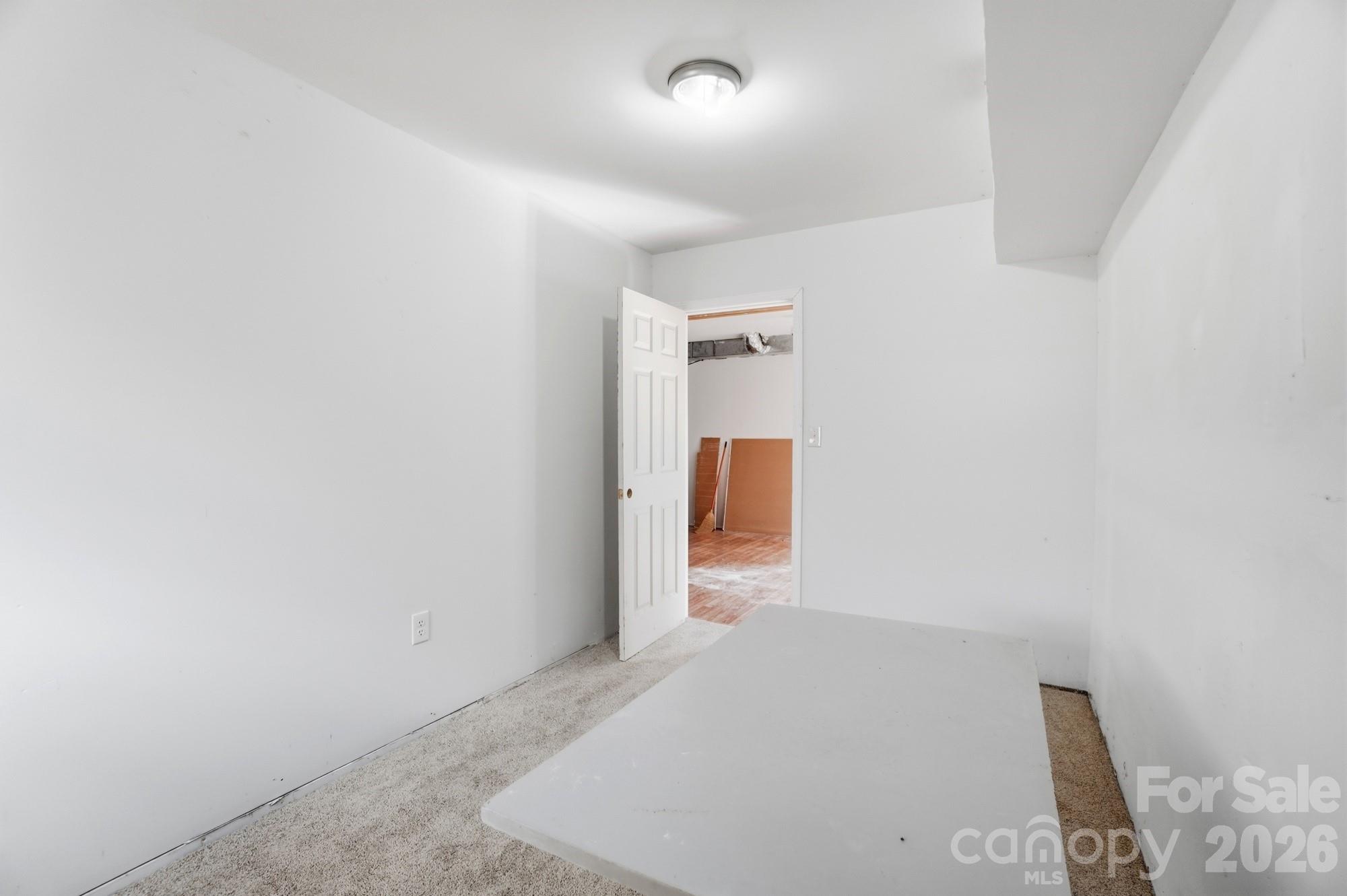 6803 Pencade Lane — Charlotte
