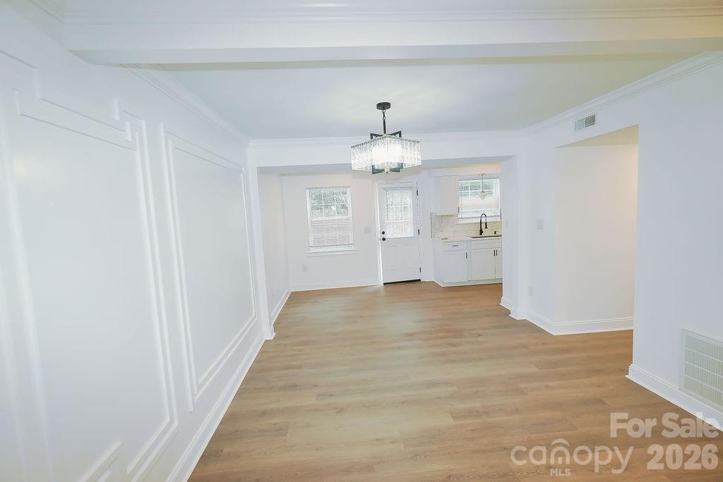 8805 Hunter Ridge Drive — Charlotte