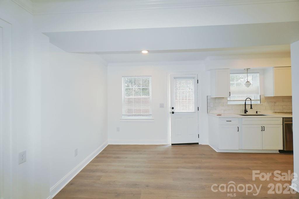 8805 Hunter Ridge Drive — Charlotte