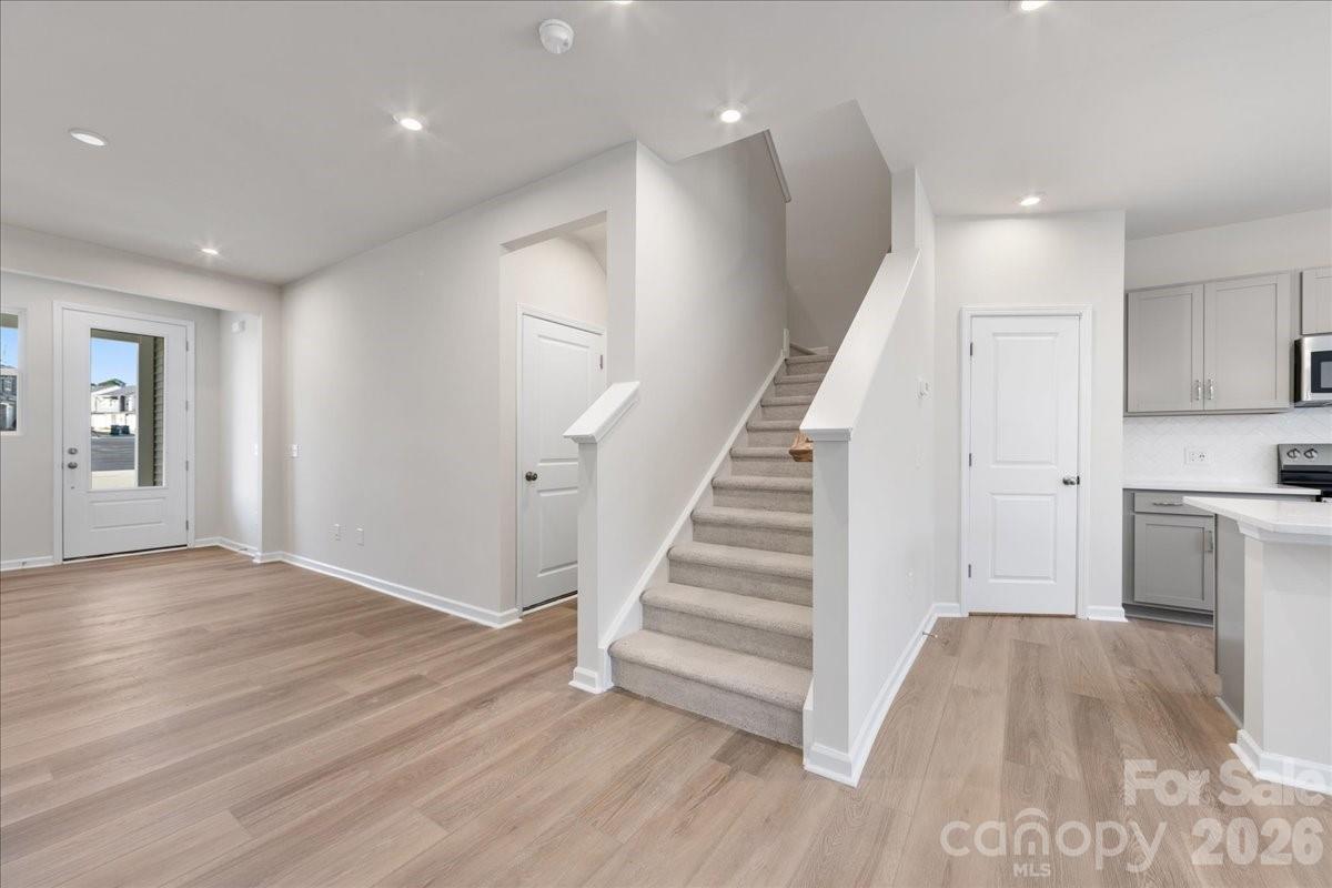 6013 Longar Lane — Charlotte