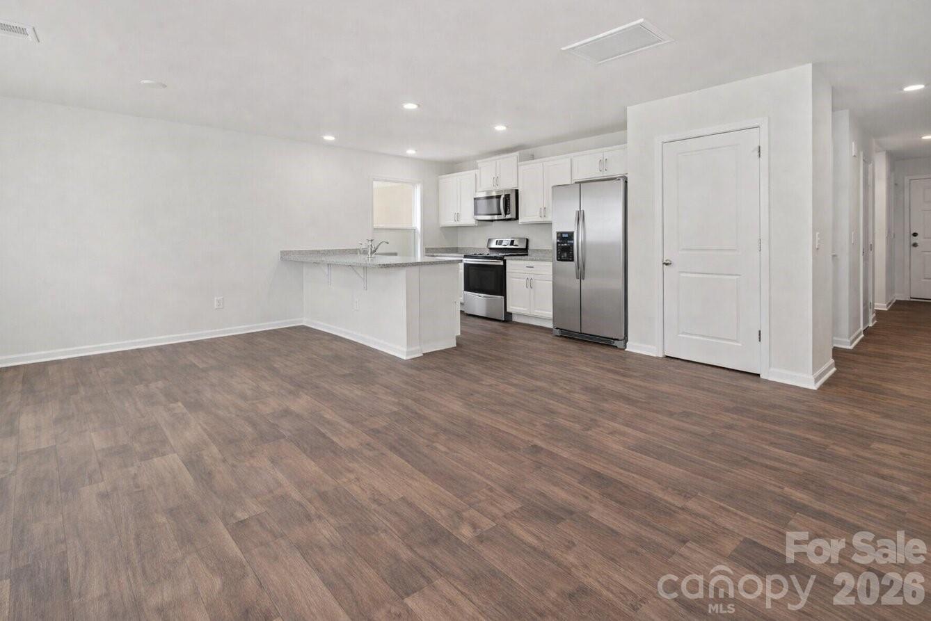 6109 Faron Way — Charlotte